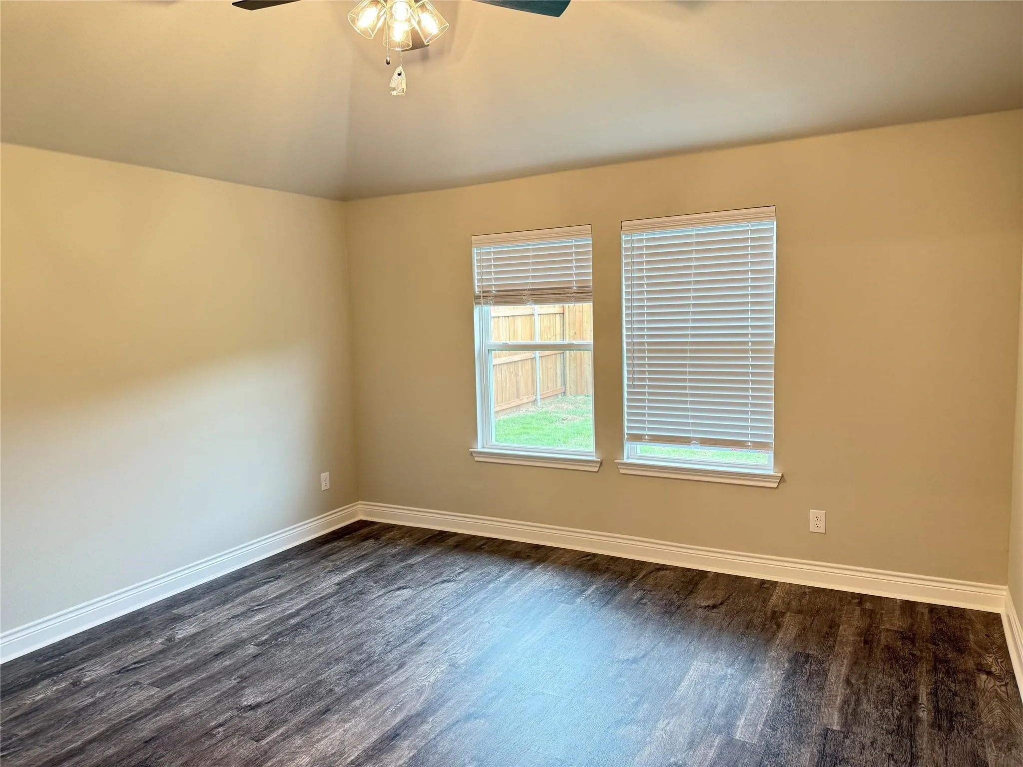 Single Family Residence For Sale in Hunt County , 1305 Brad Kellar Drive, Greenville, Texas 75402, 4 Bedroom, 2 Bathroom, 2 Garage spaces, 1,704 Sqft, built in 2024, mls#21376900, Real Estate Agent in Greenville, Homes For Sale in Hunt county, Homes For Sale in Greenville, Realtor in Greenville Texas, Real Estate Brokerage Independent Realty Texas, Luminita Cordes Realtor