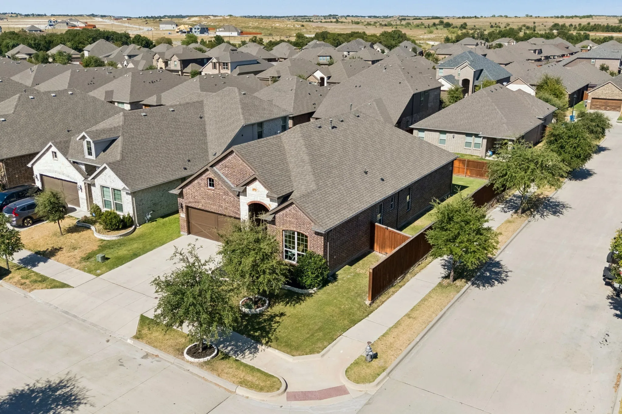 Single Family Residence For Sale in Parker County , 200 Gill Point Lane, Aledo, Texas 76008, 3 Bedroom, 2 Bathroom, 2 Garage spaces, 2,136 Sqft, built in 2017, mls#21376675, Real Estate Agent in Aledo, Homes For Sale in Parker county, Homes For Sale in Aledo, Realtor in Aledo Texas, Real Estate Brokerage Independent Realty Texas, Luminita Cordes Realtor