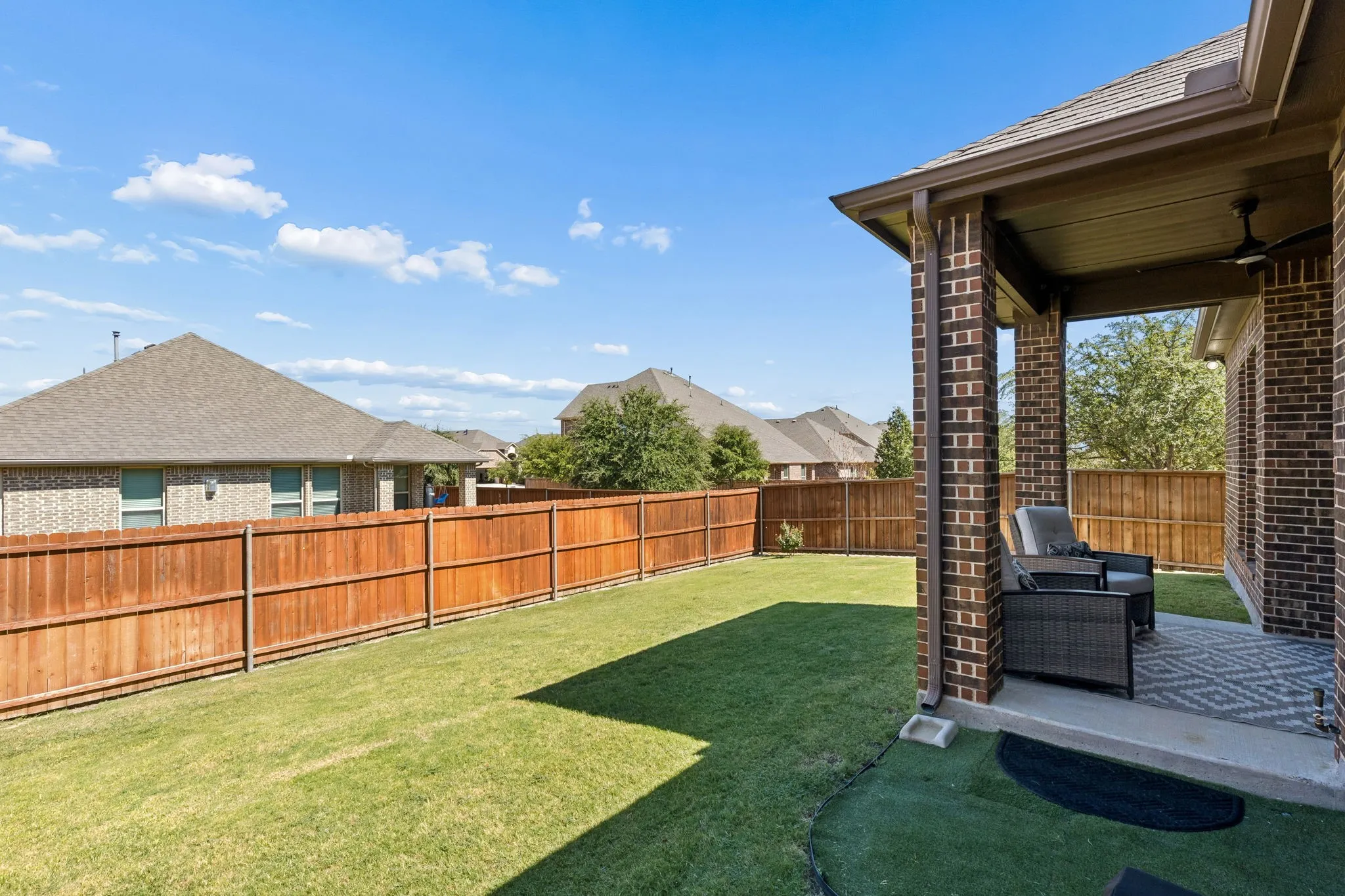 Single Family Residence For Sale in Parker County , 200 Gill Point Lane, Aledo, Texas 76008, 3 Bedroom, 2 Bathroom, 2 Garage spaces, 2,136 Sqft, built in 2017, mls#21376675, Real Estate Agent in Aledo, Homes For Sale in Parker county, Homes For Sale in Aledo, Realtor in Aledo Texas, Real Estate Brokerage Independent Realty Texas, Luminita Cordes Realtor