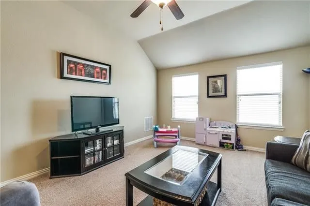 Single Family Residence For Rent in Denton County , 4500 Coney Island Drive, Frisco, Texas 75036, 4 Bedroom, 3 Bathroom, 2 Garage spaces, 2,434 Sqft, built in 2011, mls#21376420, Real Estate Agent in Frisco, Homes For Rent in Denton county, Homes For Rent in Frisco, Realtor in Frisco Texas, Real Estate Brokerage Independent Realty Texas, Luminita Cordes Realtor