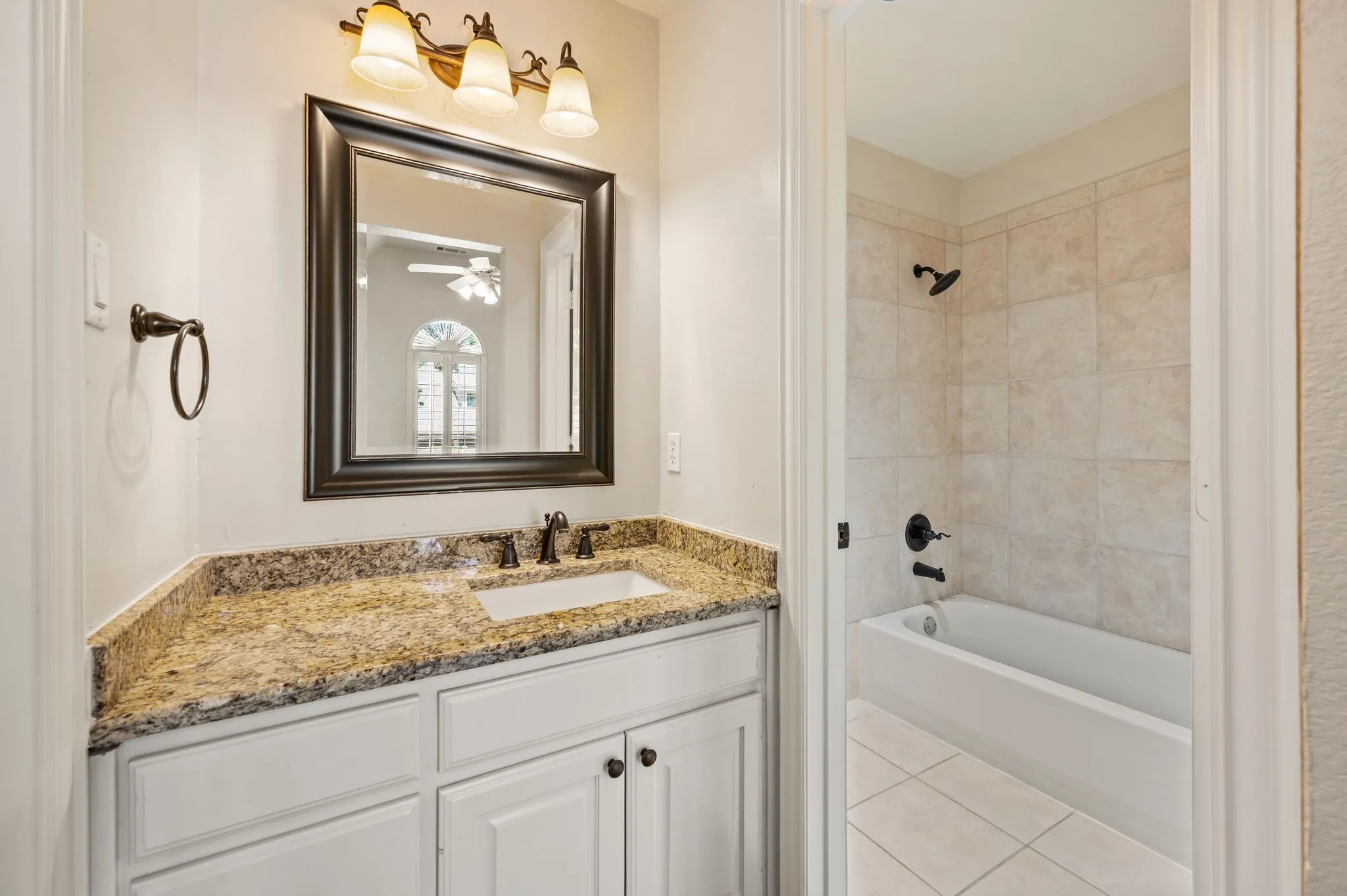 Single Family Residence For Sale in Tarrant County , 18 Jamie Court, Trophy Club, Texas 76262, 3 Bedroom, 3 Bathroom, 2 Garage spaces, 3,221 Sqft, built in 1998, mls#21367820, Real Estate Agent in Trophy Club, Homes For Sale in Tarrant county, Homes For Sale in Trophy Club, Realtor in Trophy Club Texas, Real Estate Brokerage Independent Realty Texas, Luminita Cordes Realtor