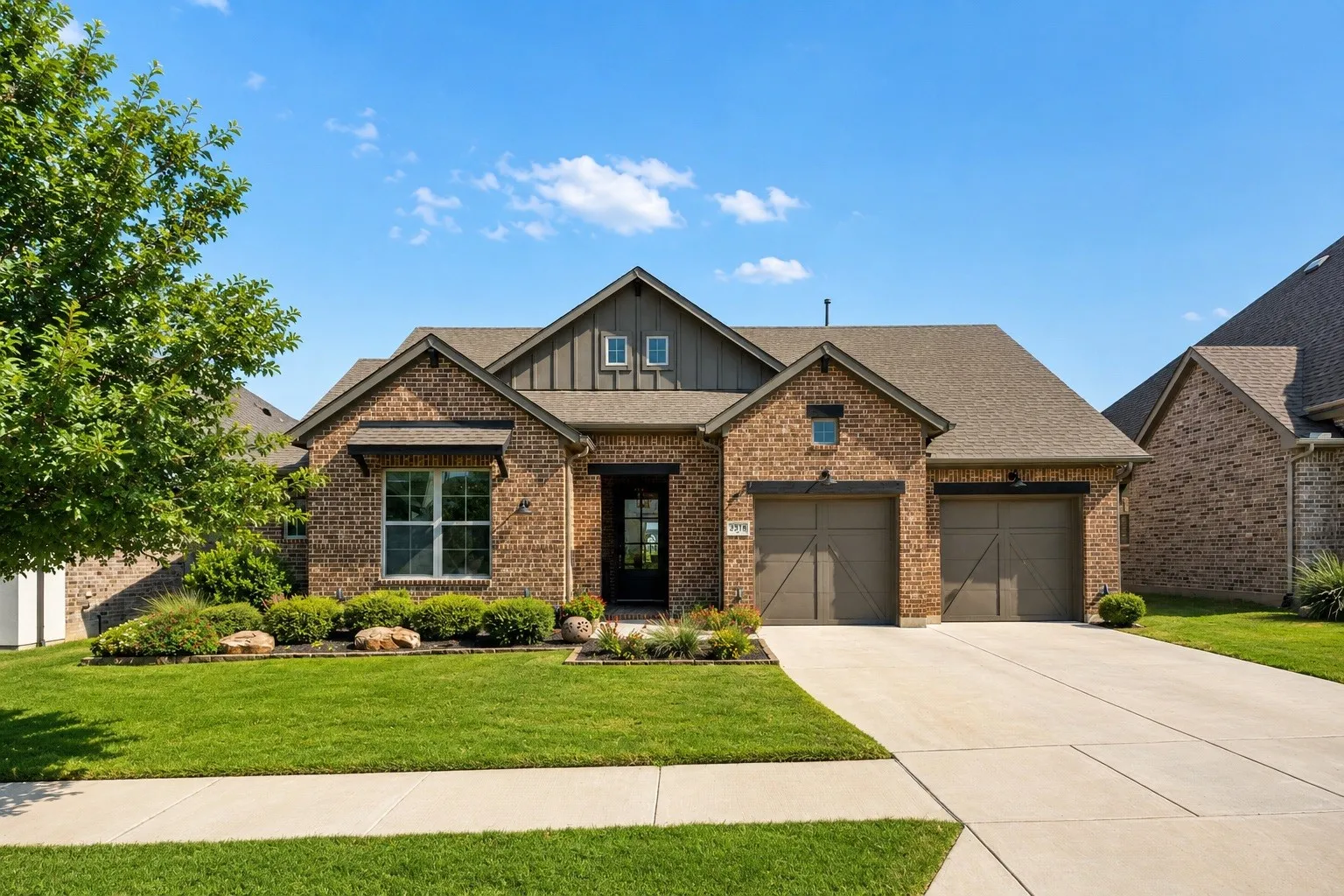 Single Family Residence For Sale in Denton County , 3016 Peekaboo Lane, Northlake, Texas 76247, 4 Bedroom, 3 Bathroom, 2 Garage spaces, 2,859 Sqft, built in 2020, mls#21376074, Real Estate Agent in Northlake, Homes For Sale in Denton county, Homes For Sale in Northlake, Realtor in Northlake Texas, Real Estate Brokerage Independent Realty Texas, Luminita Cordes Realtor