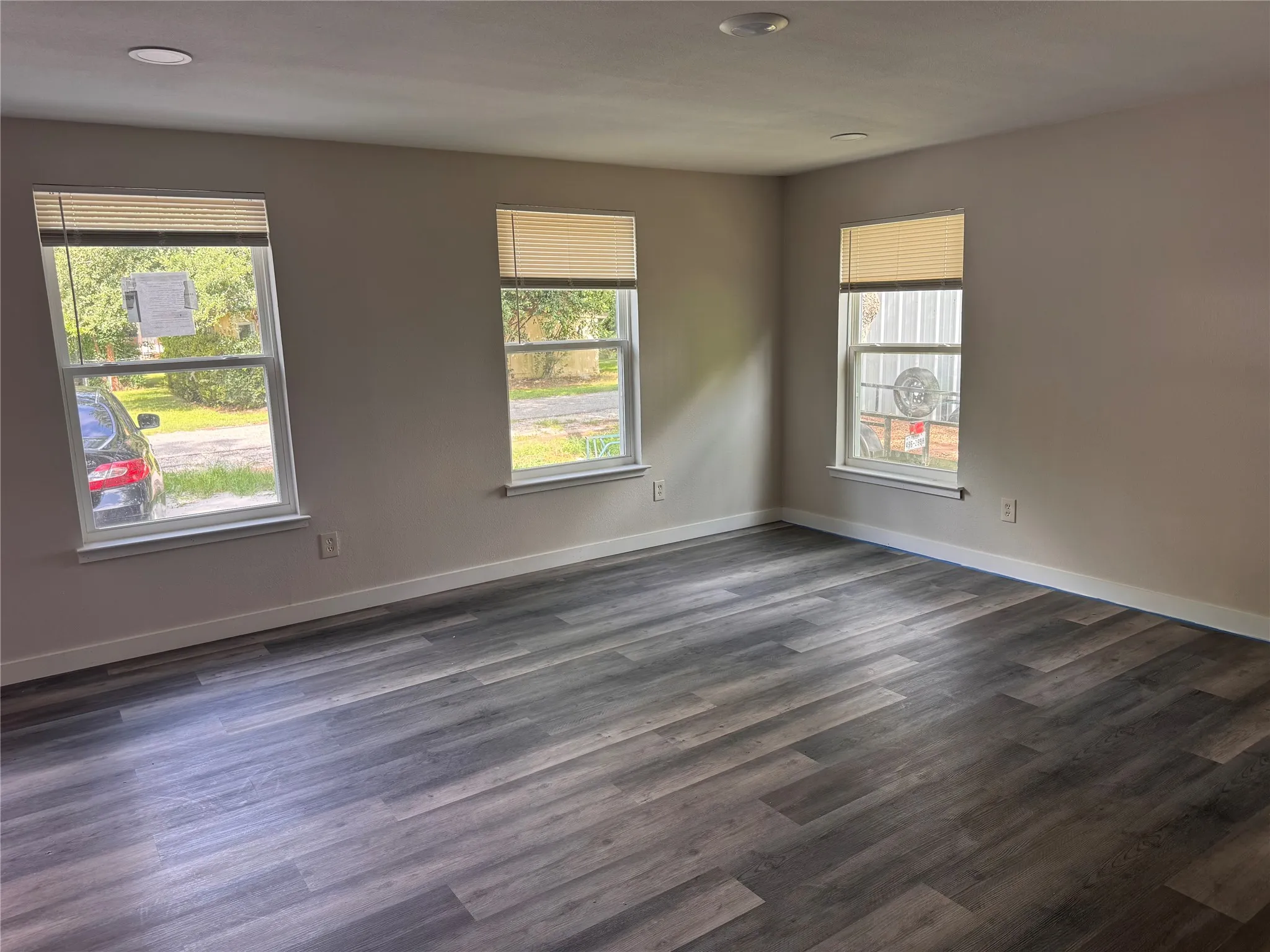 Single Family Residence For Rent in Hood County , 3849 Boquillas Circle, Granbury, Texas 76048, 1 Bedroom, 1 Bathroom, Garage spaces, 480 Sqft, built in 1978, mls#21377011, Real Estate Agent in Granbury, Homes For Rent in Hood county, Homes For Rent in Granbury, Realtor in Granbury Texas, Real Estate Brokerage Independent Realty Texas, Luminita Cordes Realtor