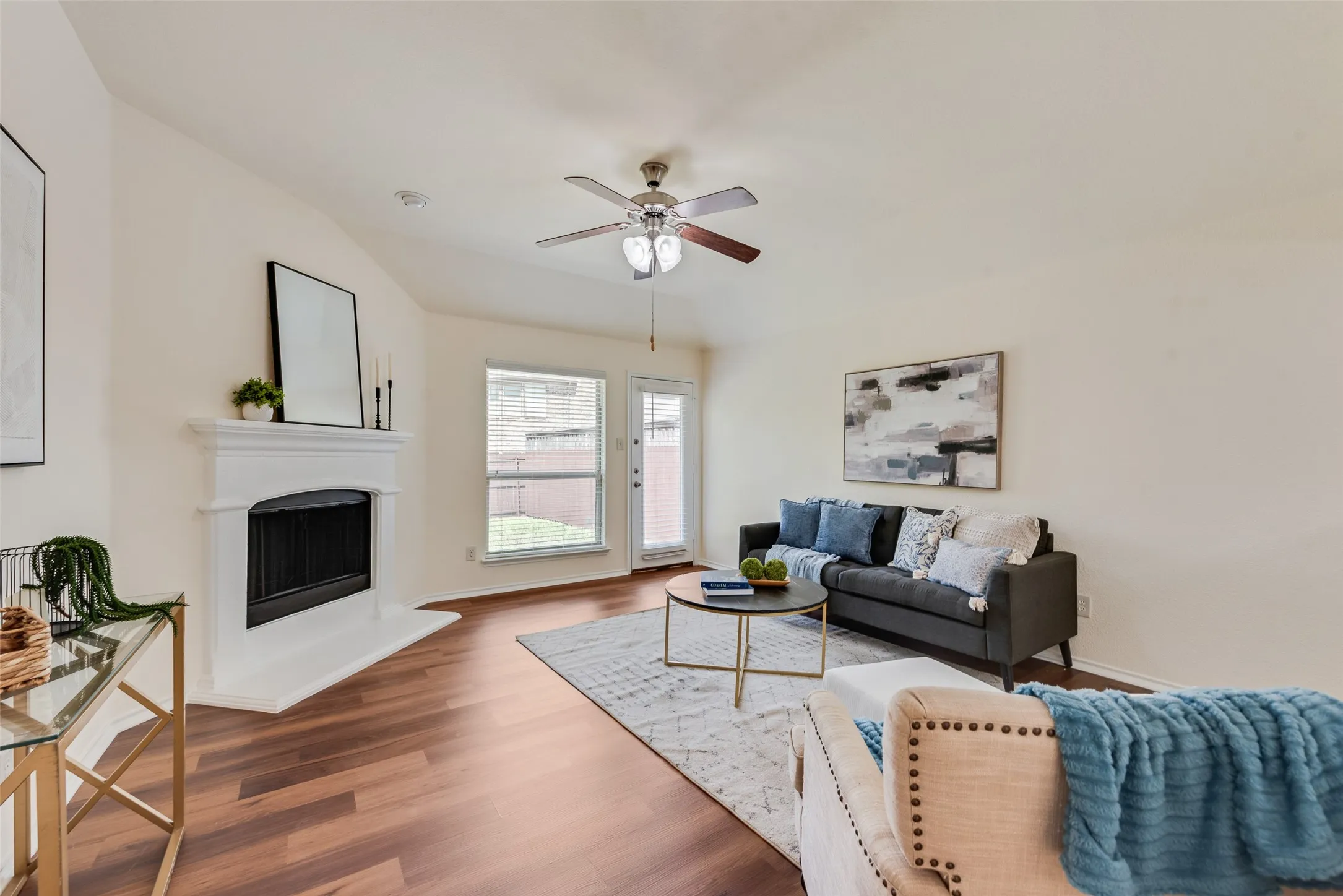 Single Family Residence For Sale in Collin County , 1217 Sage Drive, Princeton, Texas 75407, 3 Bedroom, 2 Bathroom, 2 Garage spaces, 1,476 Sqft, built in 2013, mls#21375379, Real Estate Agent in Princeton, Homes For Sale in Collin county, Homes For Sale in Princeton, Realtor in Princeton Texas, Real Estate Brokerage Independent Realty Texas, Luminita Cordes Realtor