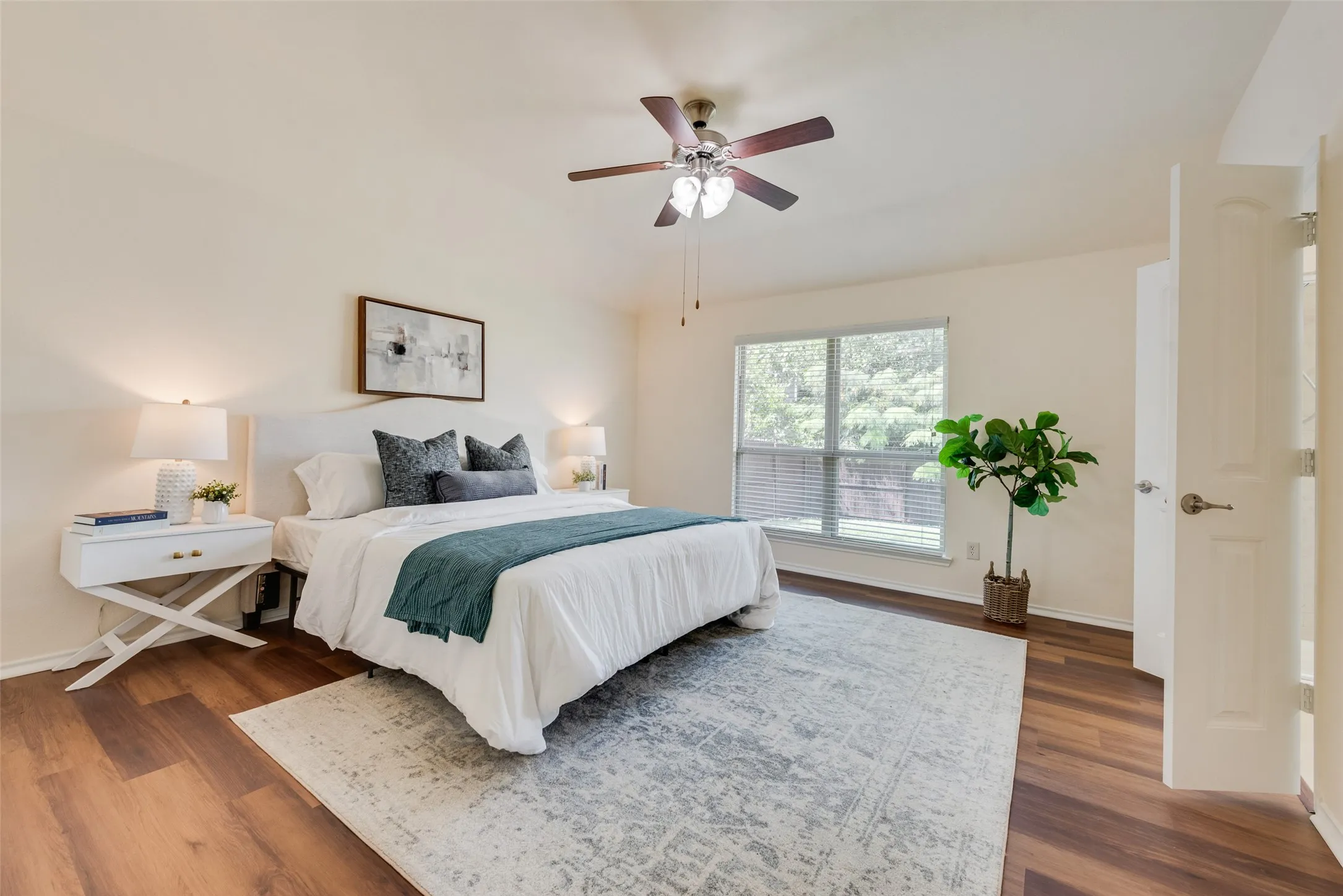 Single Family Residence For Sale in Collin County , 1217 Sage Drive, Princeton, Texas 75407, 3 Bedroom, 2 Bathroom, 2 Garage spaces, 1,476 Sqft, built in 2013, mls#21375379, Real Estate Agent in Princeton, Homes For Sale in Collin county, Homes For Sale in Princeton, Realtor in Princeton Texas, Real Estate Brokerage Independent Realty Texas, Luminita Cordes Realtor