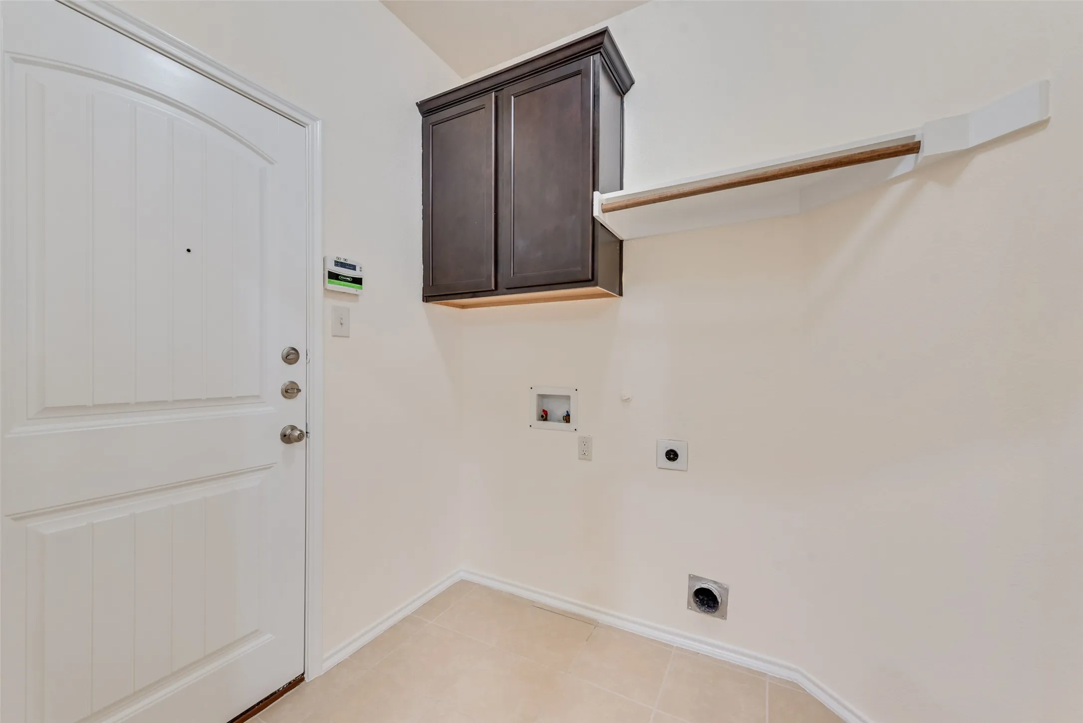 Single Family Residence For Sale in Collin County , 1217 Sage Drive, Princeton, Texas 75407, 3 Bedroom, 2 Bathroom, 2 Garage spaces, 1,476 Sqft, built in 2013, mls#21375379, Real Estate Agent in Princeton, Homes For Sale in Collin county, Homes For Sale in Princeton, Realtor in Princeton Texas, Real Estate Brokerage Independent Realty Texas, Luminita Cordes Realtor