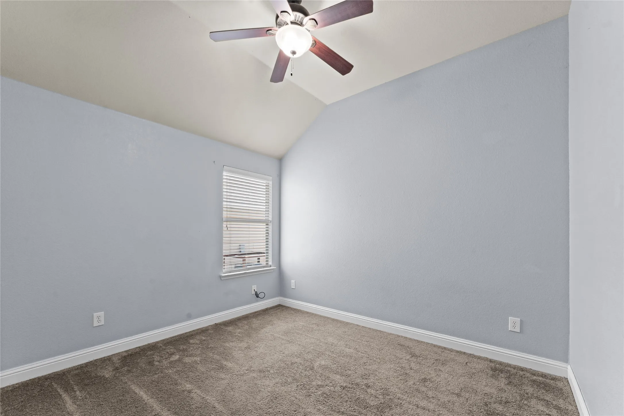 Single Family Residence For Rent in Denton County , 1218 Chattahoochee Drive, Savannah, Texas 76227, 3 Bedroom, 2 Bathroom, 2 Garage spaces, 1,574 Sqft, built in 2009, mls#21364171, Real Estate Agent in Savannah, Homes For Rent in Denton county, Homes For Rent in Savannah, Realtor in Savannah Texas, Real Estate Brokerage Independent Realty Texas, Luminita Cordes Realtor