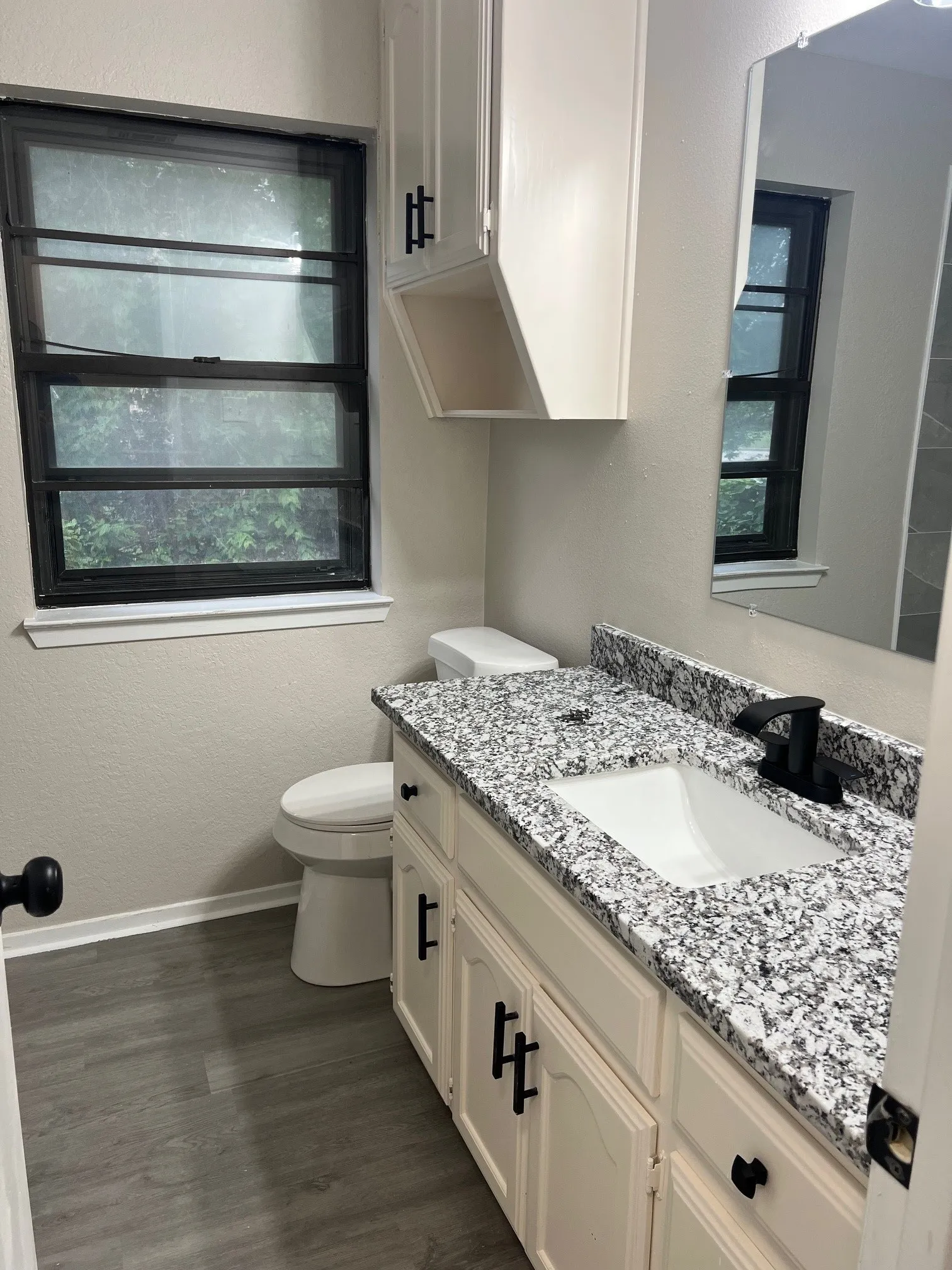 Single Family Residence For Rent in Mc Lennan County , 1118 Pawnee Street, Bellmead, Texas 76705, 3 Bedroom, 2 Bathroom, 2 Garage spaces, 1,608 Sqft, built in 1988, mls#21377155, Real Estate Agent in Bellmead, Homes For Rent in Mc Lennan county, Homes For Rent in Bellmead, Realtor in Bellmead Texas, Real Estate Brokerage Independent Realty Texas, Luminita Cordes Realtor