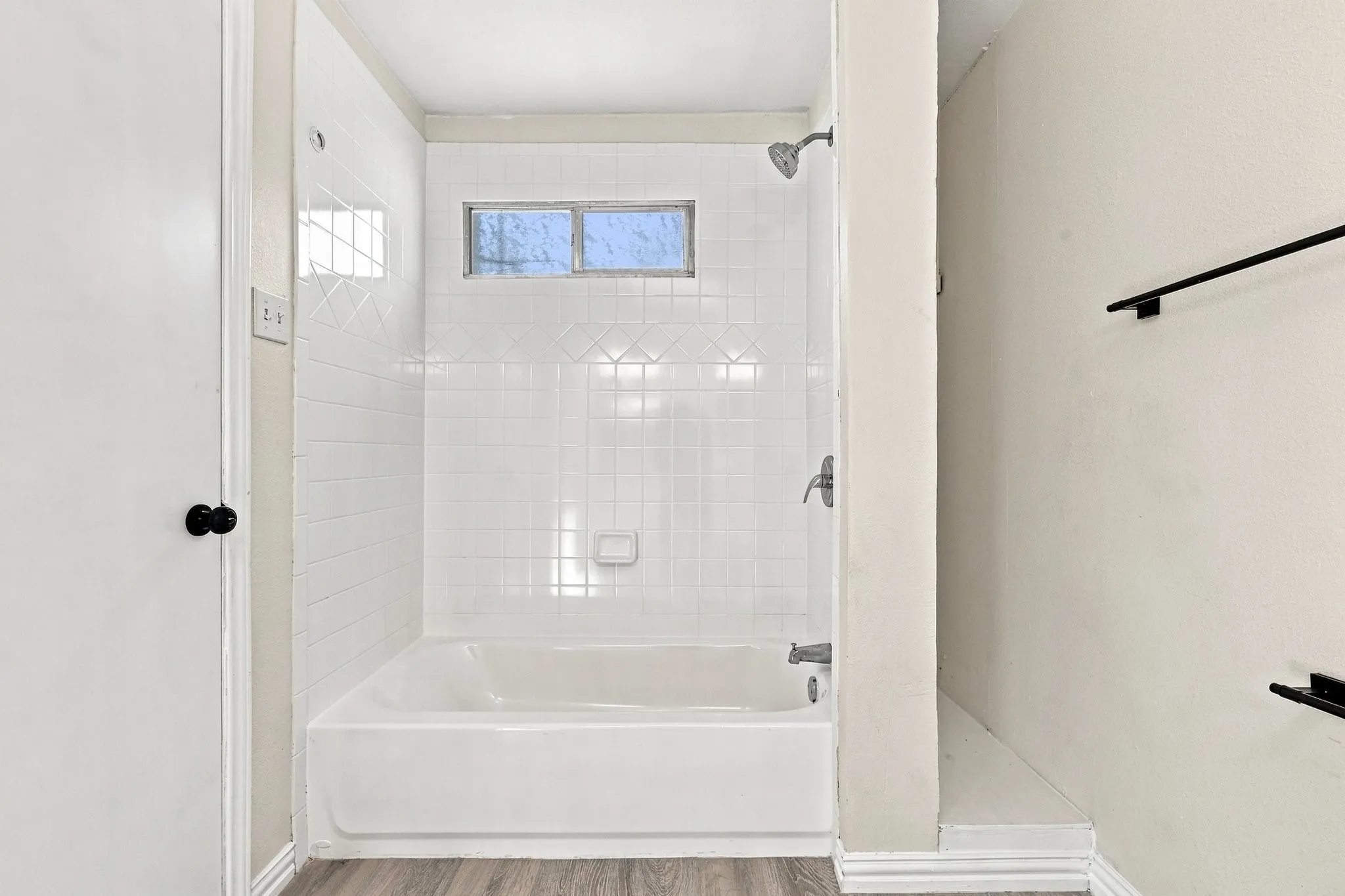Single Family Residence For Rent in Dallas County , 6008 Golden Gate Drive, Dallas, Texas 75241, 4 Bedroom, 2 Bathroom, 1 Garage spaces, 1,730 Sqft, built in 1961, mls#21377165, Real Estate Agent in Dallas, Homes For Rent in Dallas county, Homes For Rent in Dallas, Realtor in Dallas Texas, Real Estate Brokerage Independent Realty Texas, Luminita Cordes Realtor