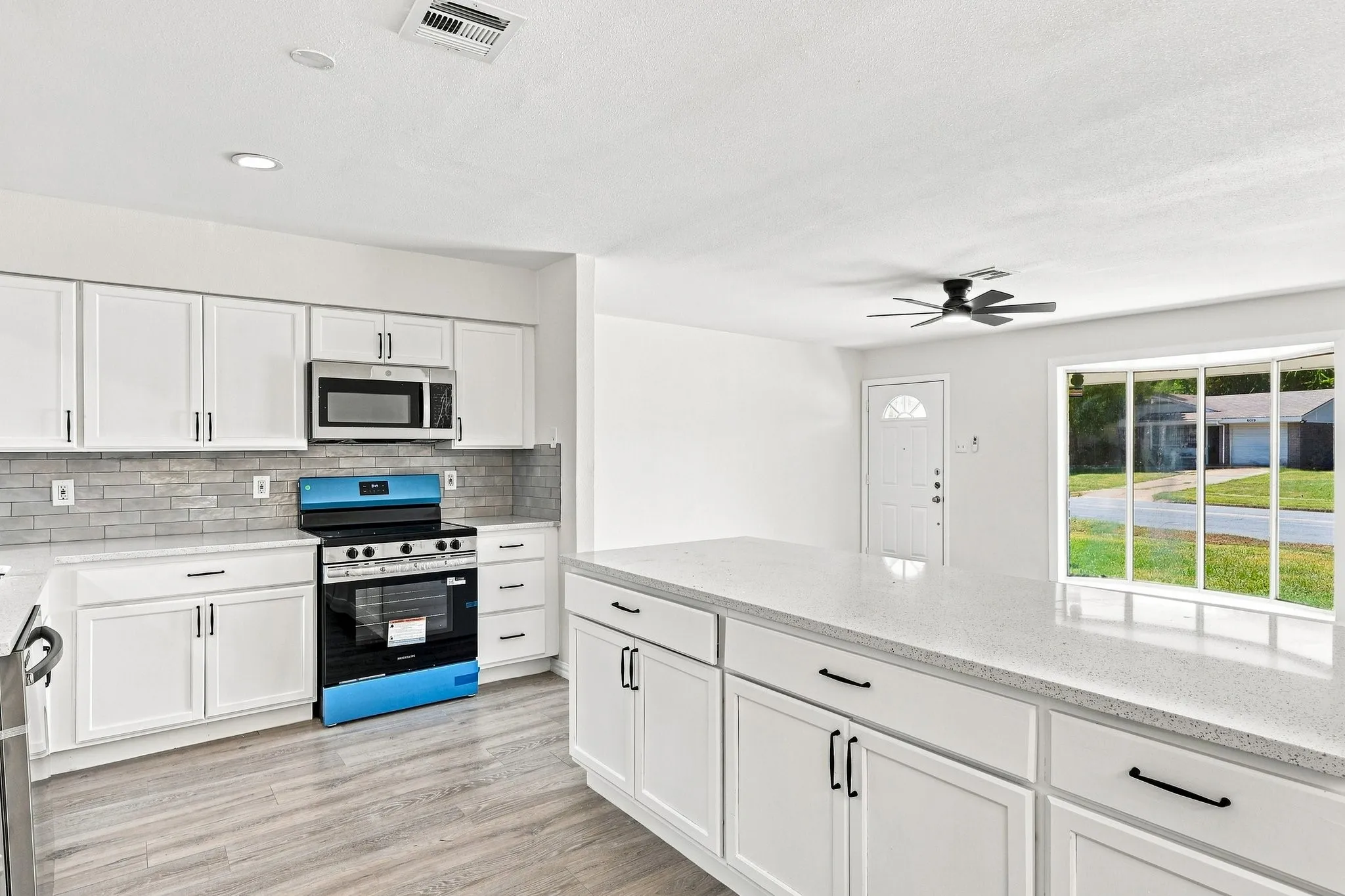 Single Family Residence For Rent in Dallas County , 6008 Golden Gate Drive, Dallas, Texas 75241, 4 Bedroom, 2 Bathroom, 1 Garage spaces, 1,730 Sqft, built in 1961, mls#21377165, Real Estate Agent in Dallas, Homes For Rent in Dallas county, Homes For Rent in Dallas, Realtor in Dallas Texas, Real Estate Brokerage Independent Realty Texas, Luminita Cordes Realtor