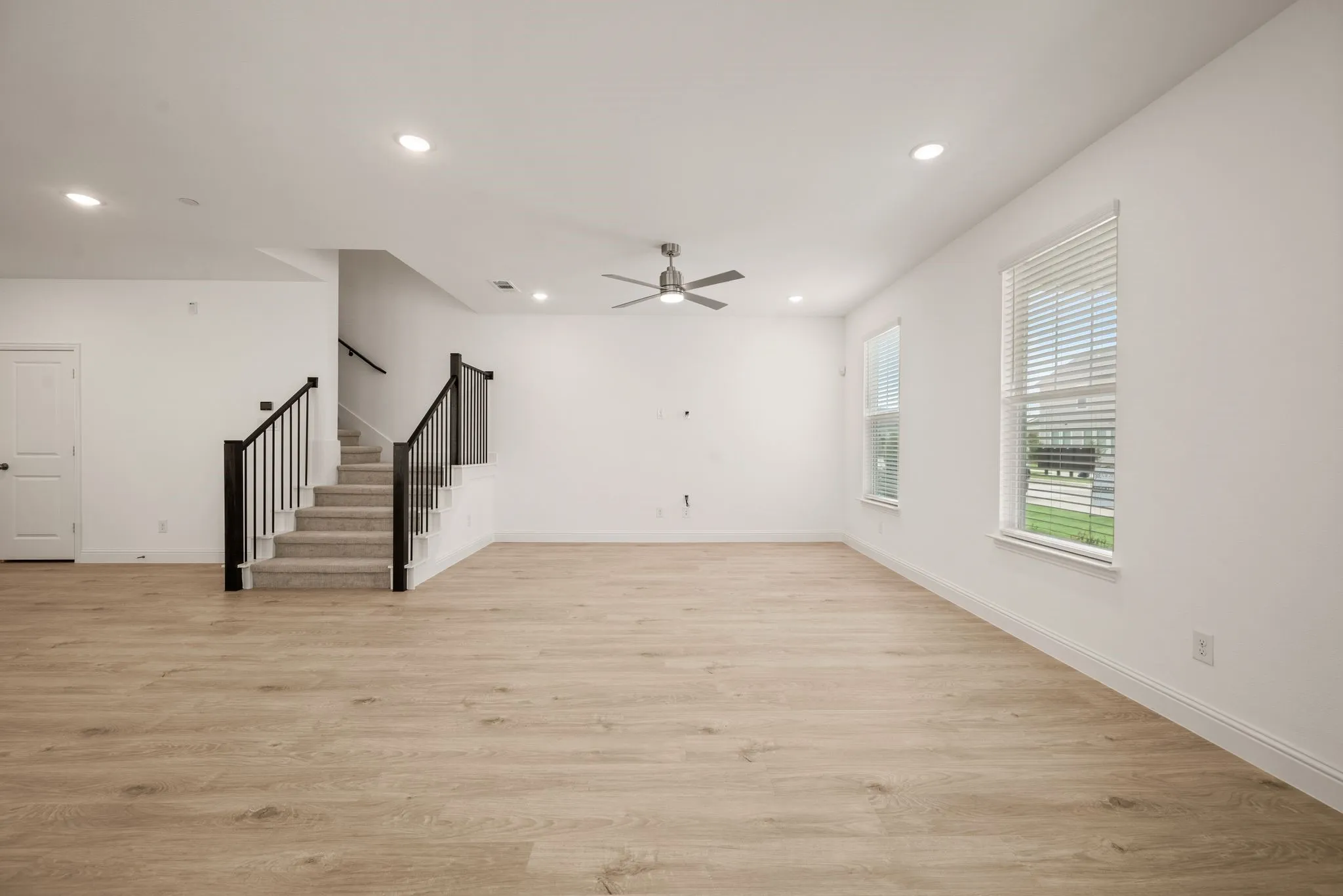 Townhouse For Rent in Collin County , 8936 Magnet Drive, Frisco, Texas 75035, 3 Bedroom, 3 Bathroom, 2 Garage spaces, 2,306 Sqft, built in 2025, mls#21373737, Real Estate Agent in Frisco, Homes For Rent in Collin county, Homes For Rent in Frisco, Realtor in Frisco Texas, Real Estate Brokerage Independent Realty Texas, Luminita Cordes Realtor