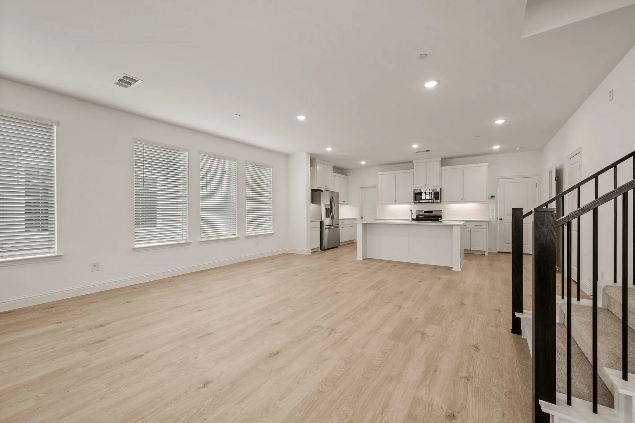 Townhouse For Rent in Collin County , 8936 Magnet Drive, Frisco, Texas 75035, 3 Bedroom, 3 Bathroom, 2 Garage spaces, 2,306 Sqft, built in 2025, mls#21373737, Real Estate Agent in Frisco, Homes For Rent in Collin county, Homes For Rent in Frisco, Realtor in Frisco Texas, Real Estate Brokerage Independent Realty Texas, Luminita Cordes Realtor