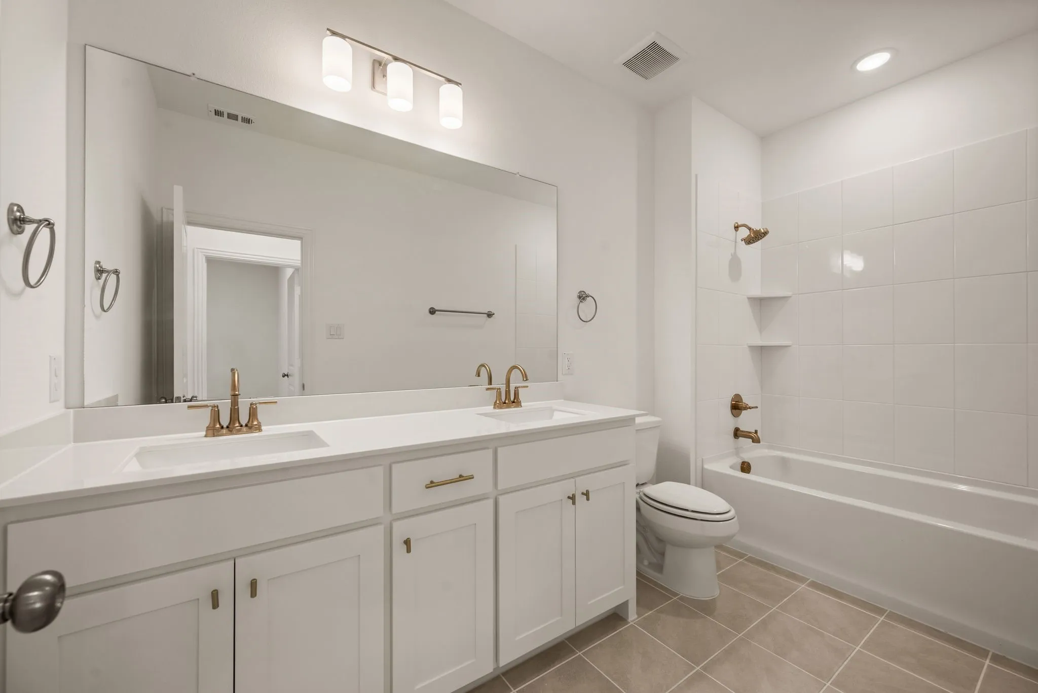 Upstairs Bath