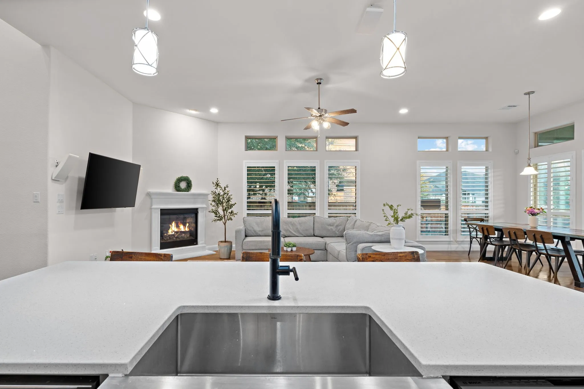 Single Family Residence For Sale in Collin County , 15193 Basket Oak Road, Frisco, Texas 75035, 6 Bedroom, 5 Bathroom, 2 Garage spaces, 3,419 Sqft, built in 2018, mls#21374707, Real Estate Agent in Frisco, Homes For Sale in Collin county, Homes For Sale in Frisco, Realtor in Frisco Texas, Real Estate Brokerage Independent Realty Texas, Luminita Cordes Realtor