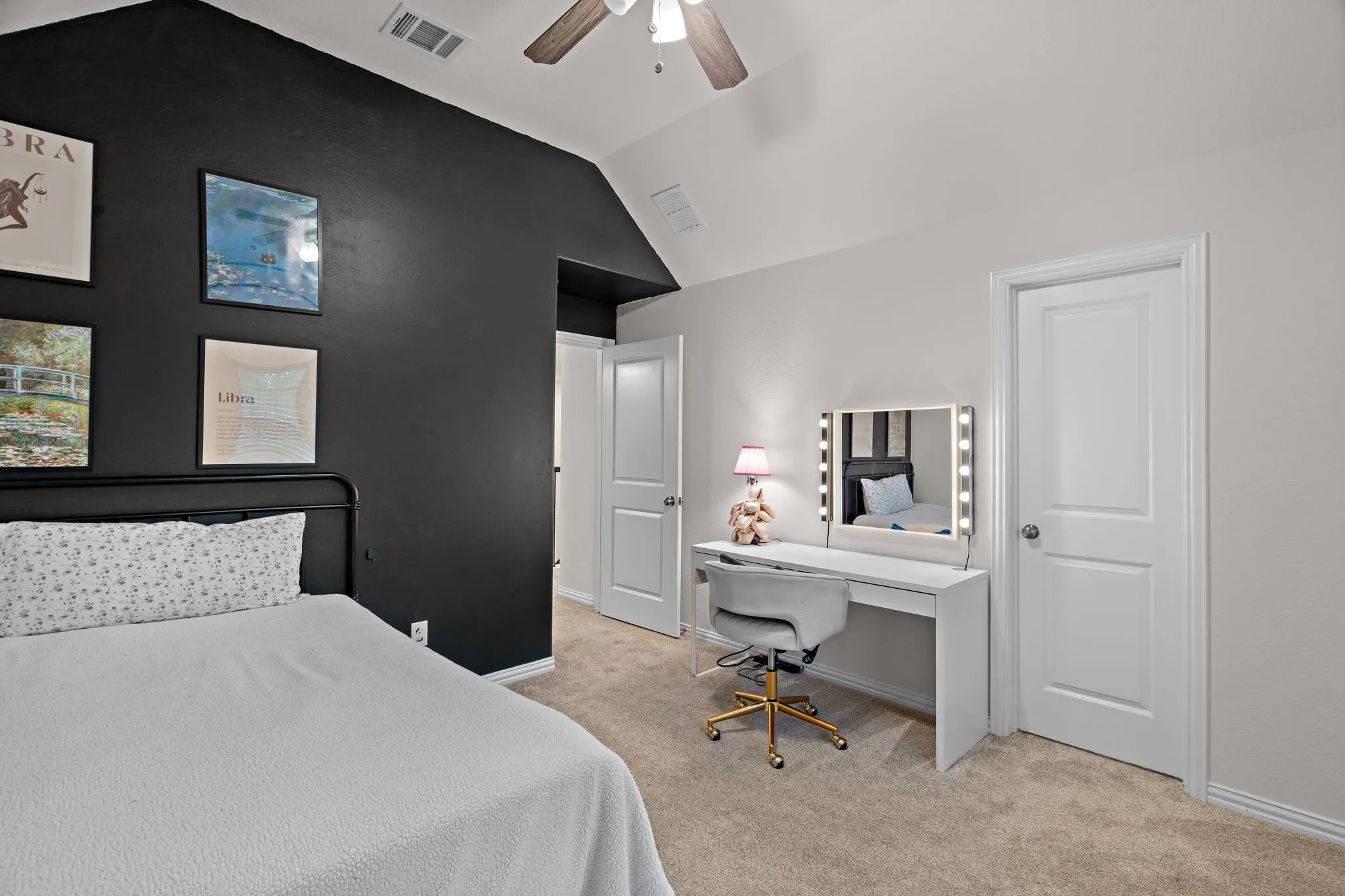 Single Family Residence For Sale in Collin County , 15193 Basket Oak Road, Frisco, Texas 75035, 6 Bedroom, 5 Bathroom, 2 Garage spaces, 3,419 Sqft, built in 2018, mls#21374707, Real Estate Agent in Frisco, Homes For Sale in Collin county, Homes For Sale in Frisco, Realtor in Frisco Texas, Real Estate Brokerage Independent Realty Texas, Luminita Cordes Realtor