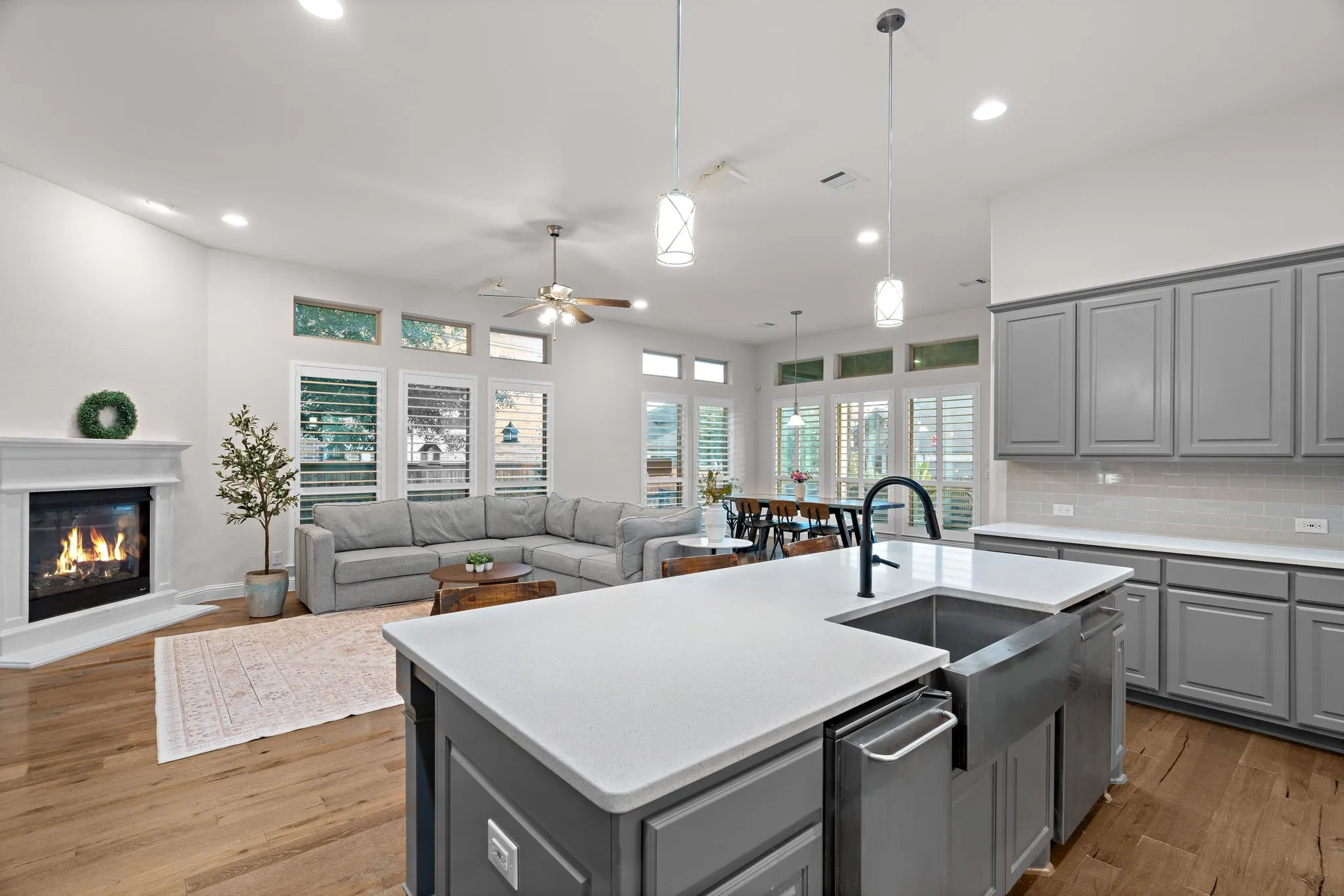Single Family Residence For Sale in Collin County , 15193 Basket Oak Road, Frisco, Texas 75035, 6 Bedroom, 5 Bathroom, 2 Garage spaces, 3,419 Sqft, built in 2018, mls#21374707, Real Estate Agent in Frisco, Homes For Sale in Collin county, Homes For Sale in Frisco, Realtor in Frisco Texas, Real Estate Brokerage Independent Realty Texas, Luminita Cordes Realtor