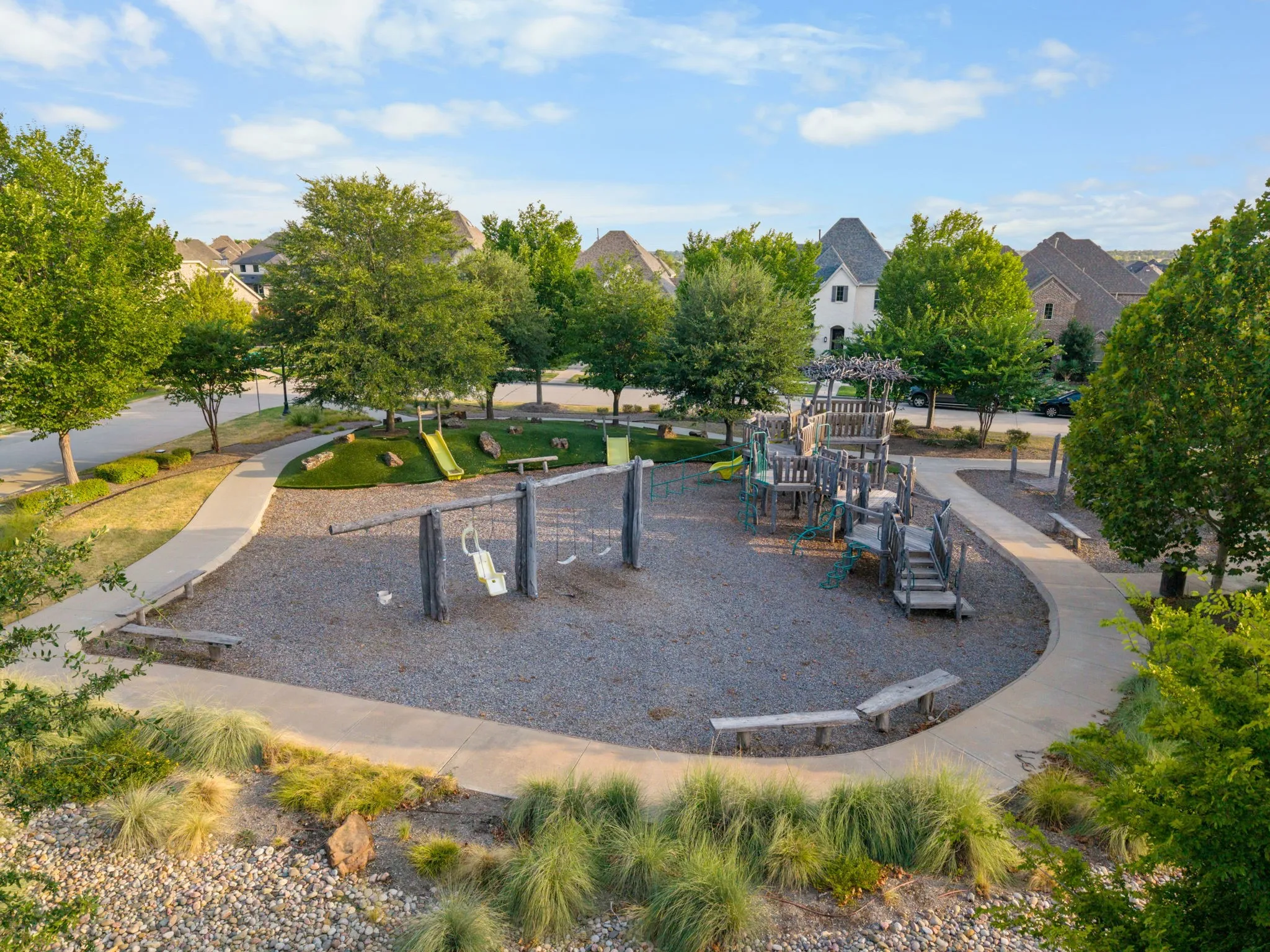Single Family Residence For Sale in Collin County , 15193 Basket Oak Road, Frisco, Texas 75035, 6 Bedroom, 5 Bathroom, 2 Garage spaces, 3,419 Sqft, built in 2018, mls#21374707, Real Estate Agent in Frisco, Homes For Sale in Collin county, Homes For Sale in Frisco, Realtor in Frisco Texas, Real Estate Brokerage Independent Realty Texas, Luminita Cordes Realtor