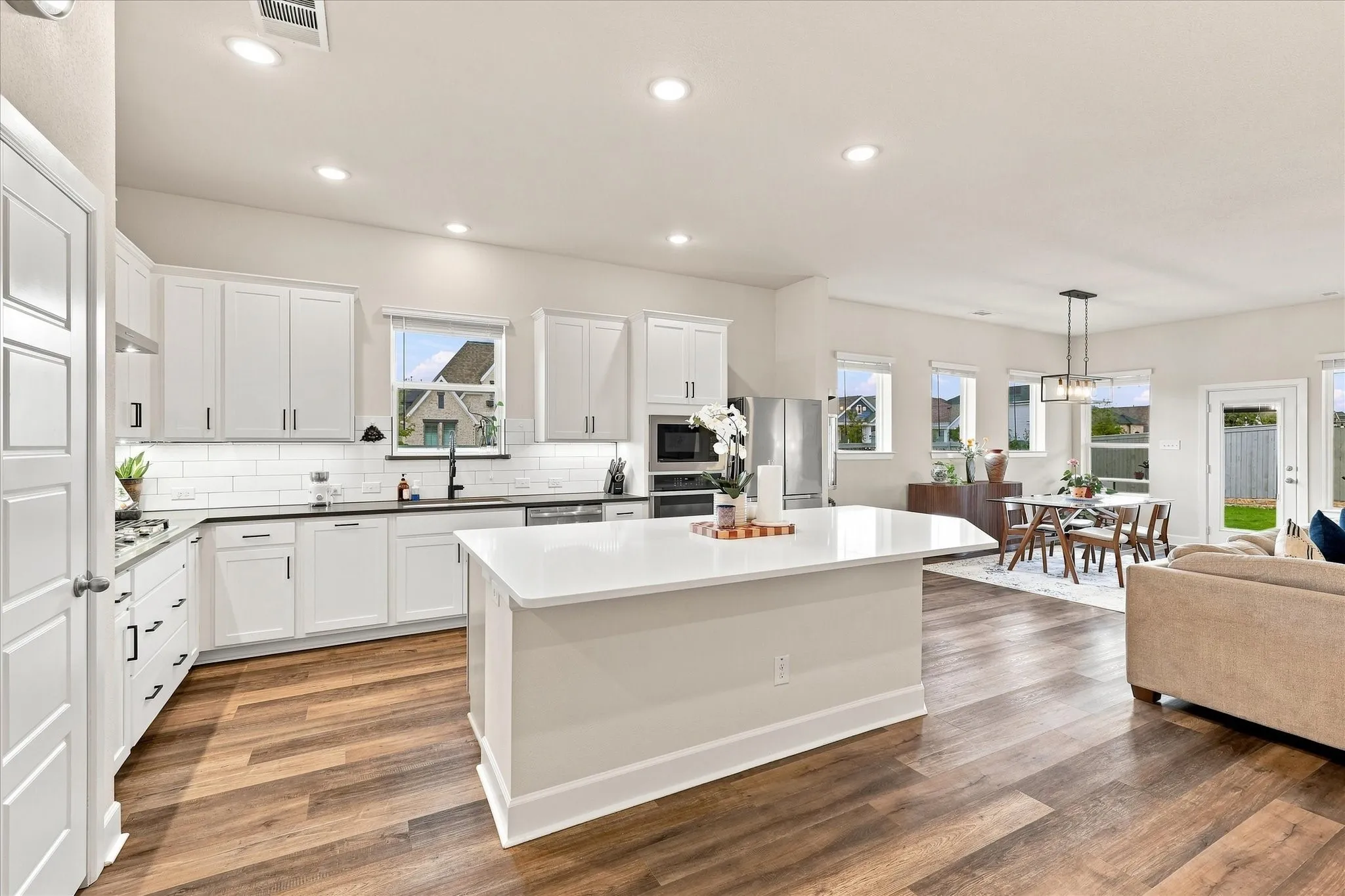 Single Family Residence For Sale in Denton County , 601 Arden Lane, Northlake, Texas 76247, 3 Bedroom, 2 Bathroom, 2 Garage spaces, 2,166 Sqft, built in 2020, mls#21375260, Real Estate Agent in Northlake, Homes For Sale in Denton county, Homes For Sale in Northlake, Realtor in Northlake Texas, Real Estate Brokerage Independent Realty Texas, Luminita Cordes Realtor