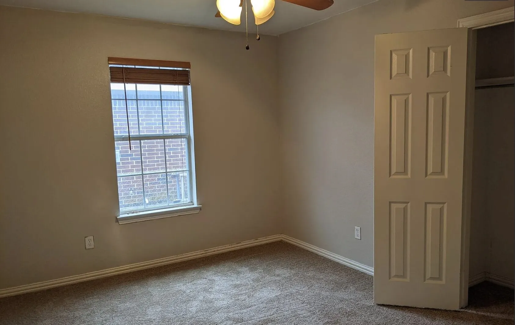 Single Family Residence For Rent in Collin County , 904 Canal Street, Mc Kinney, Texas 75069, 5 Bedroom, 2 Bathroom, Garage spaces, 2,017 Sqft, built in 2006, mls#21377183, Real Estate Agent in Mc Kinney, Homes For Rent in Collin county, Homes For Rent in Mc Kinney, Realtor in Mc Kinney Texas, Real Estate Brokerage Independent Realty Texas, Luminita Cordes Realtor
