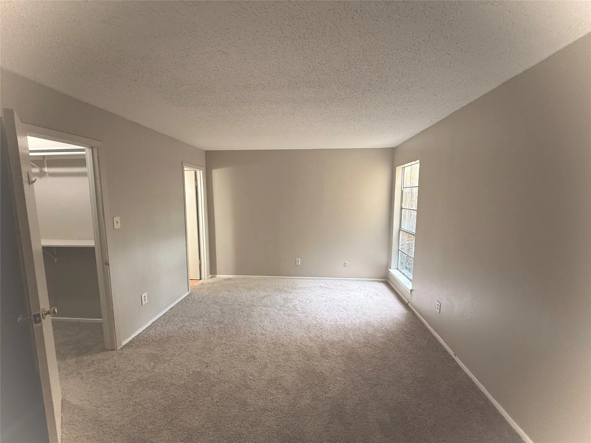 Condominium For Rent in Dallas County , 8560 Park Lane 127 Unit 29, Dallas, Texas 75231, 3 Bedroom, 2 Bathroom, Garage spaces, 1,310 Sqft, built in 1974, mls#21377185, Real Estate Agent in Dallas, Homes For Rent in Dallas county, Homes For Rent in Dallas, Realtor in Dallas Texas, Real Estate Brokerage Independent Realty Texas, Luminita Cordes Realtor