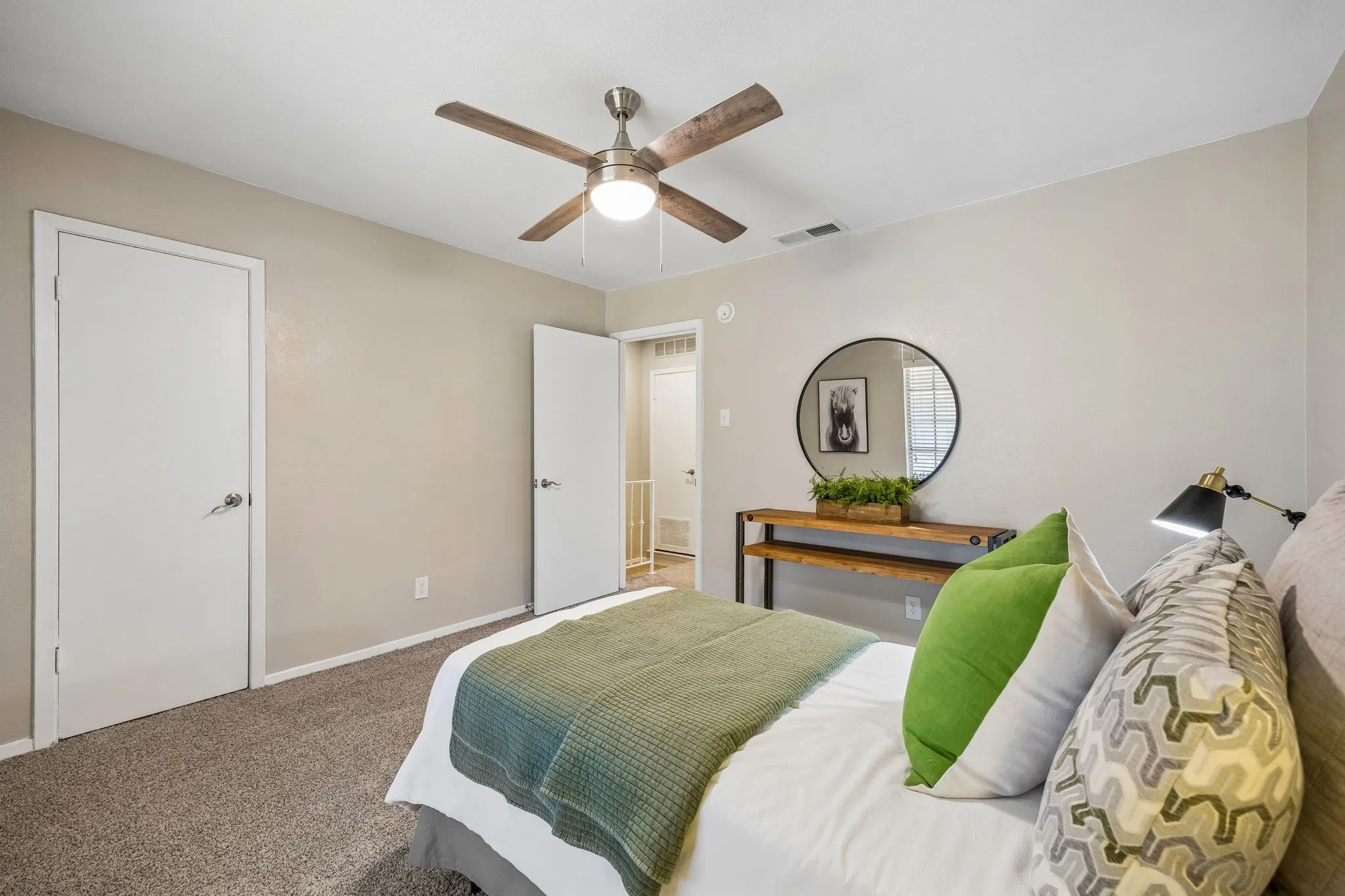 Single Family Residence For Sale in Dallas County , 15513 El Estado Drive, Dallas, Texas 75248, 6 Bedroom, 4 Bathroom, Garage spaces, 2,784 Sqft, built in 1967, mls#21375194, Real Estate Agent in Dallas, Homes For Sale in Dallas county, Homes For Sale in Dallas, Realtor in Dallas Texas, Real Estate Brokerage Independent Realty Texas, Luminita Cordes Realtor