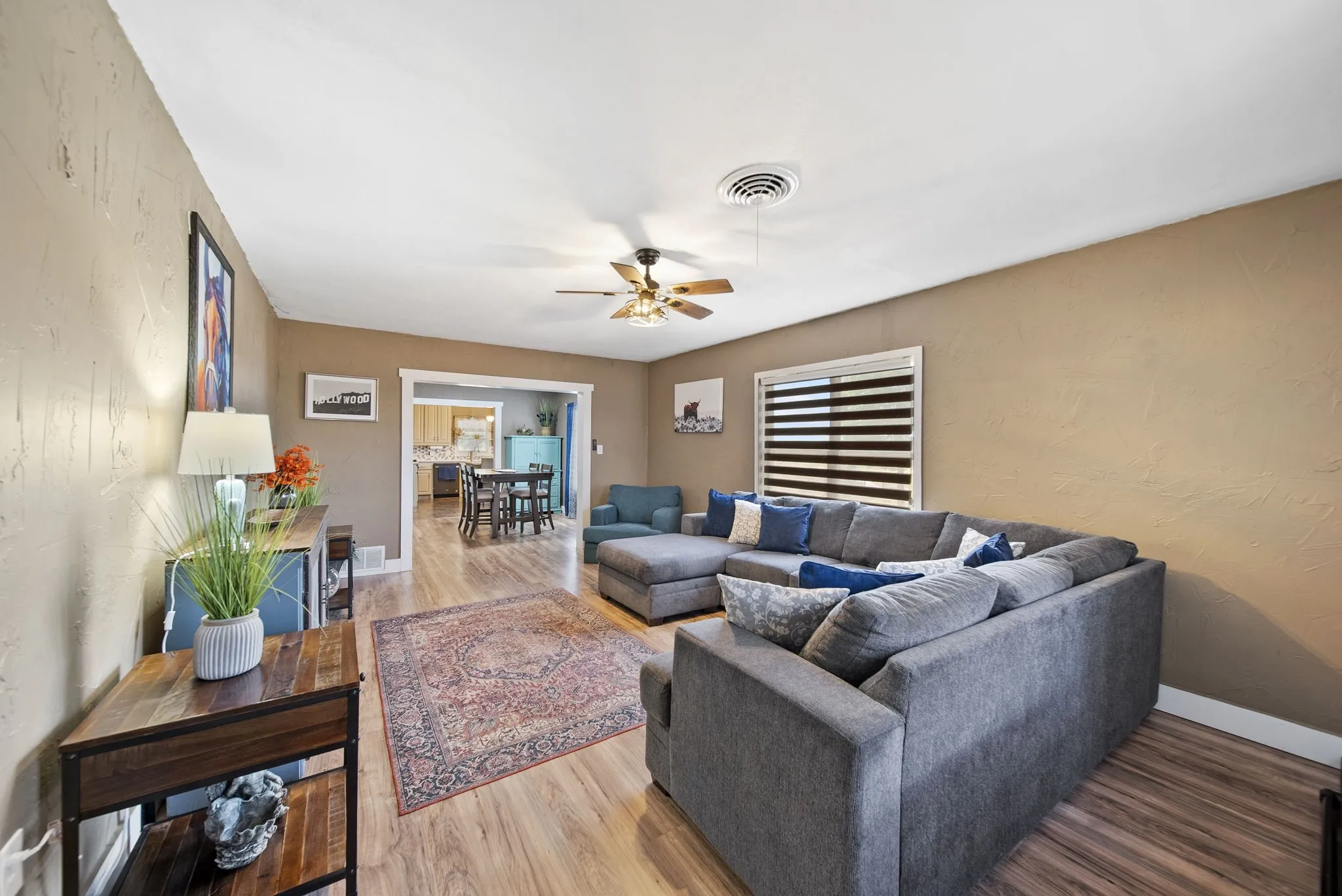 Single Family Residence For Sale in Denton County , 258 Bobcat Road, Sanger, Texas 76266, 3 Bedroom, 2 Bathroom, 2 Garage spaces, 2,559 Sqft, built in 1970, mls#21377203, Real Estate Agent in Sanger, Homes For Sale in Denton county, Homes For Sale in Sanger, Realtor in Sanger Texas, Real Estate Brokerage Independent Realty Texas, Luminita Cordes Realtor