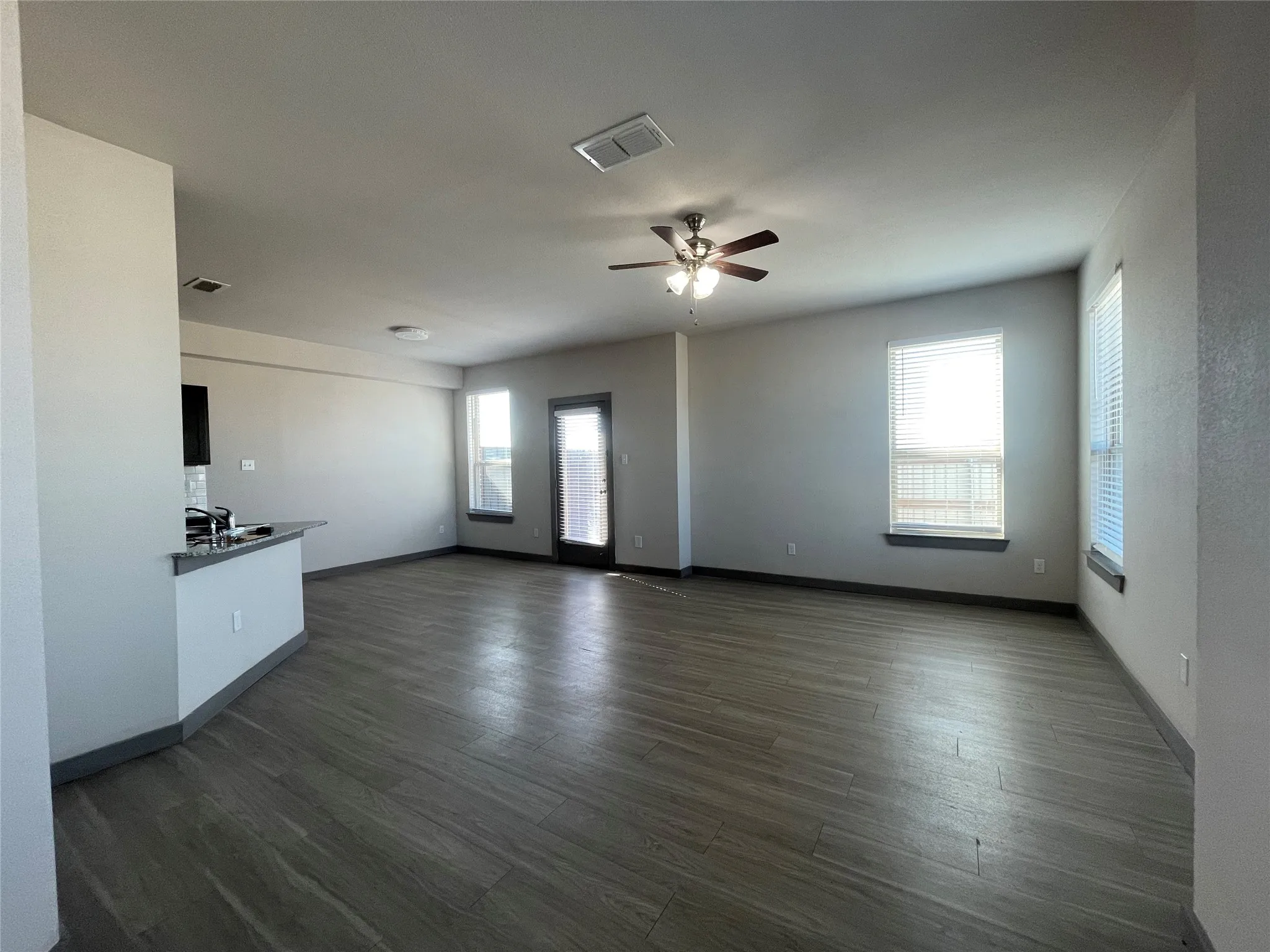 Townhouse For Rent in Tarrant County , 10604 Tube Drive 104, Hurst, Texas 76053, 2 Bedroom, 3 Bathroom, Garage spaces, 1,350 Sqft, built in 2019, mls#21368731, Real Estate Agent in Hurst, Homes For Rent in Tarrant county, Homes For Rent in Hurst, Realtor in Hurst Texas, Real Estate Brokerage Independent Realty Texas, Luminita Cordes Realtor