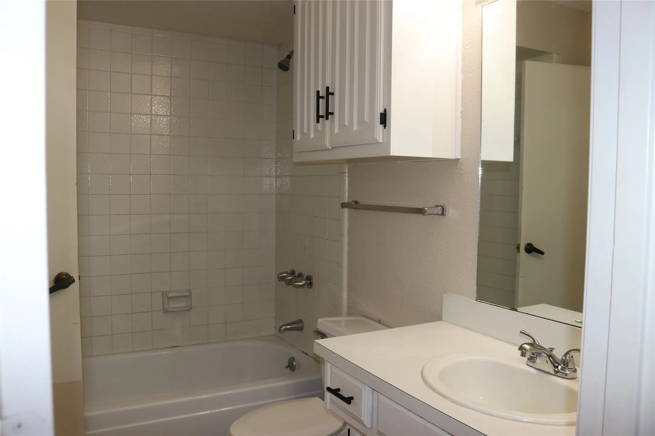 Single Family Residence For Rent in Dallas County , 1515 Cherrycrest Street, Dallas, Texas 75228, 2 Bedroom, 2 Bathroom, 2 Garage spaces, 1,220 Sqft, built in 1979, mls#21377215, Real Estate Agent in Dallas, Homes For Rent in Dallas county, Homes For Rent in Dallas, Realtor in Dallas Texas, Real Estate Brokerage Independent Realty Texas, Luminita Cordes Realtor