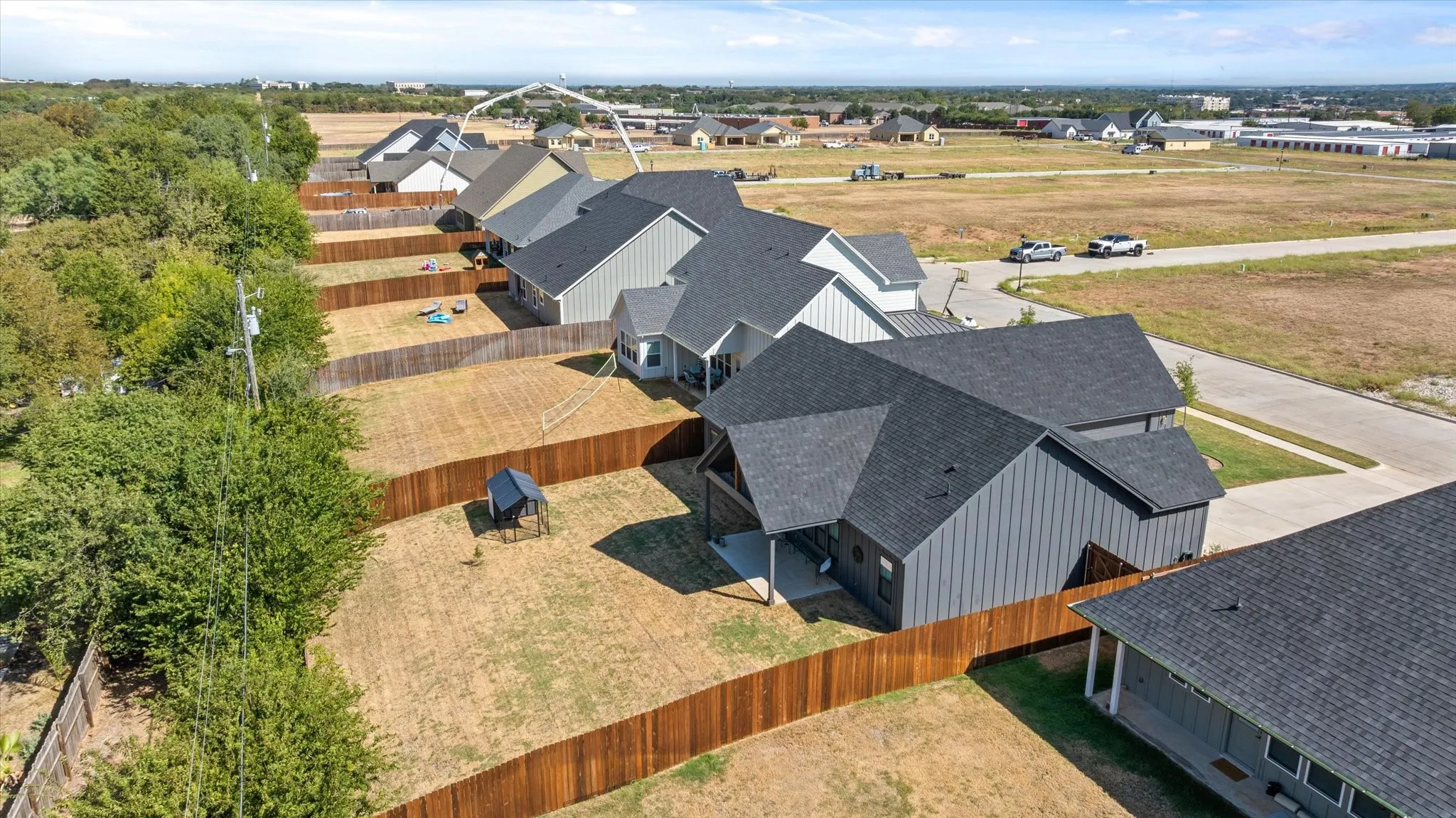 Single Family Residence For Sale in Hood County , 2040 Salina Circle, Granbury, Texas 76048, 3 Bedroom, 2 Bathroom, 2 Garage spaces, 1,781 Sqft, built in 2025, mls#21376507, Real Estate Agent in Granbury, Homes For Sale in Hood county, Homes For Sale in Granbury, Realtor in Granbury Texas, Real Estate Brokerage Independent Realty Texas, Luminita Cordes Realtor