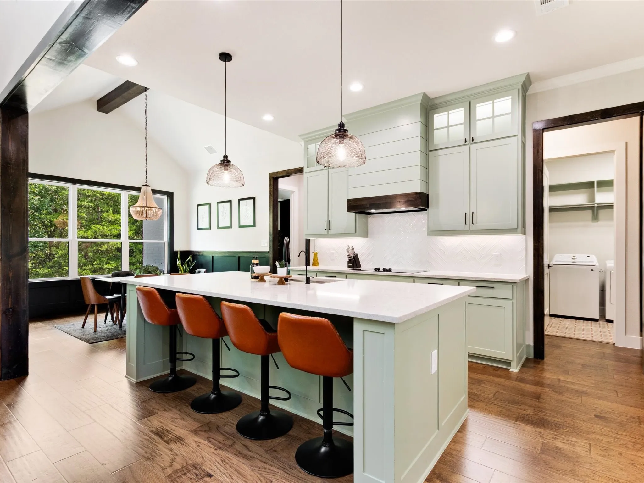 Single Family Residence For Sale in Ellis County , 21 Jacey Court, Waxahachie, Texas 75167, 4 Bedroom, 3 Bathroom, 2 Garage spaces, 3,421 Sqft, built in 2023, mls#21367433, Real Estate Agent in Waxahachie, Homes For Sale in Ellis county, Homes For Sale in Waxahachie, Realtor in Waxahachie Texas, Real Estate Brokerage Independent Realty Texas, Luminita Cordes Realtor