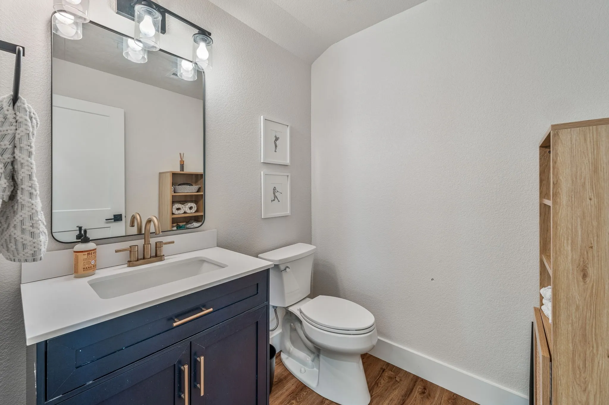 Single Family Residence For Sale in Parker County , 1400 Lacy Drive, Lipan, Texas 76462, 3 Bedroom, 3 Bathroom, 2 Garage spaces, 2,100 Sqft, built in 2023, mls#21377001, Real Estate Agent in Lipan, Homes For Sale in Parker county, Homes For Sale in Lipan, Realtor in Lipan Texas, Real Estate Brokerage Independent Realty Texas, Luminita Cordes Realtor