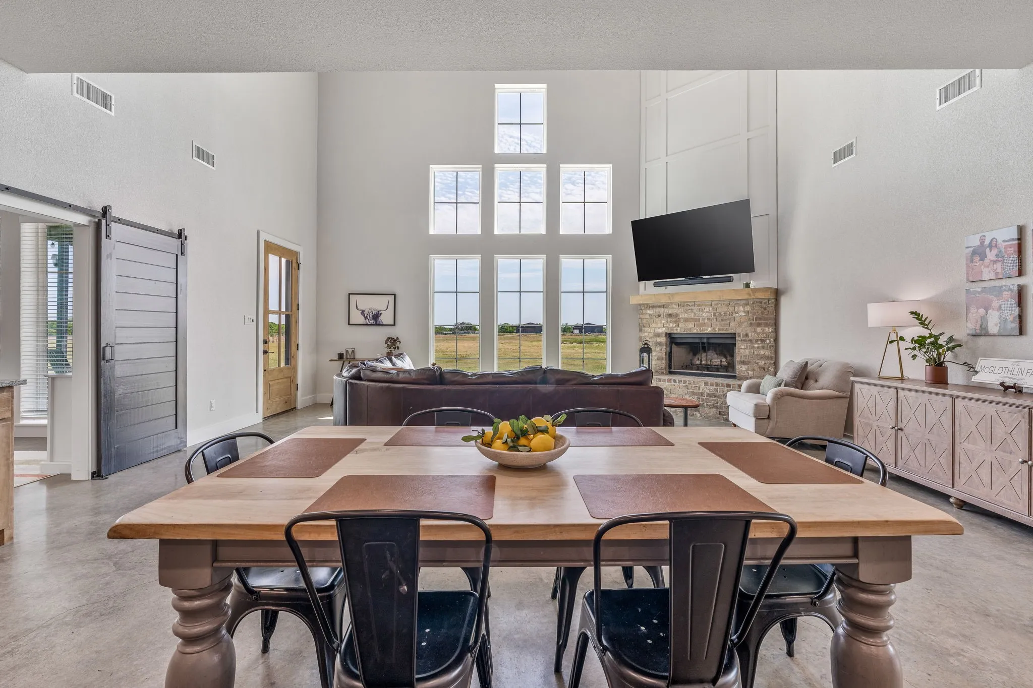 Single Family Residence For Sale in Parker County , 1400 Lacy Drive, Lipan, Texas 76462, 3 Bedroom, 3 Bathroom, 2 Garage spaces, 2,100 Sqft, built in 2023, mls#21377001, Real Estate Agent in Lipan, Homes For Sale in Parker county, Homes For Sale in Lipan, Realtor in Lipan Texas, Real Estate Brokerage Independent Realty Texas, Luminita Cordes Realtor