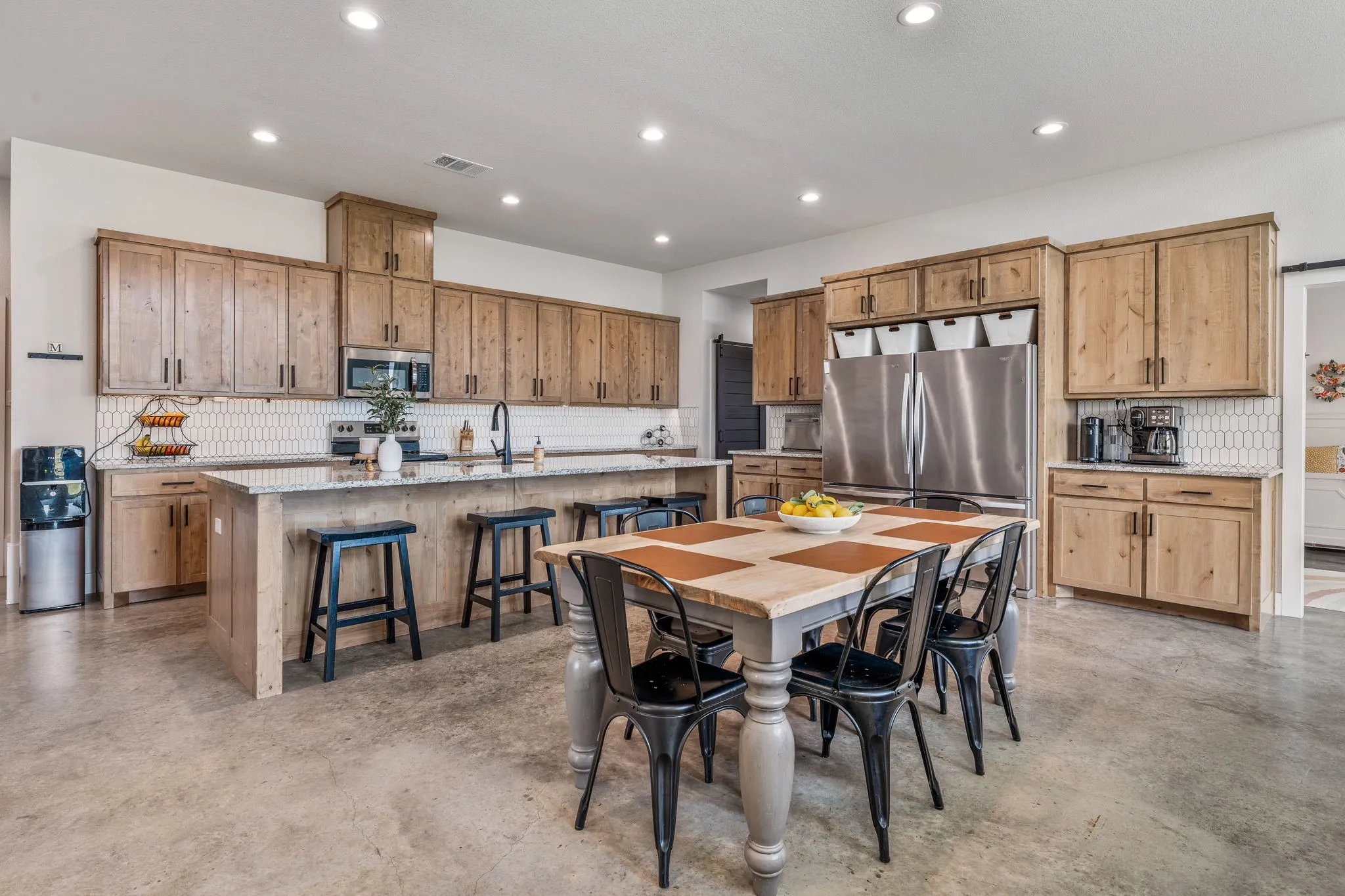Single Family Residence For Sale in Parker County , 1400 Lacy Drive, Lipan, Texas 76462, 3 Bedroom, 3 Bathroom, 2 Garage spaces, 2,100 Sqft, built in 2023, mls#21377001, Real Estate Agent in Lipan, Homes For Sale in Parker county, Homes For Sale in Lipan, Realtor in Lipan Texas, Real Estate Brokerage Independent Realty Texas, Luminita Cordes Realtor