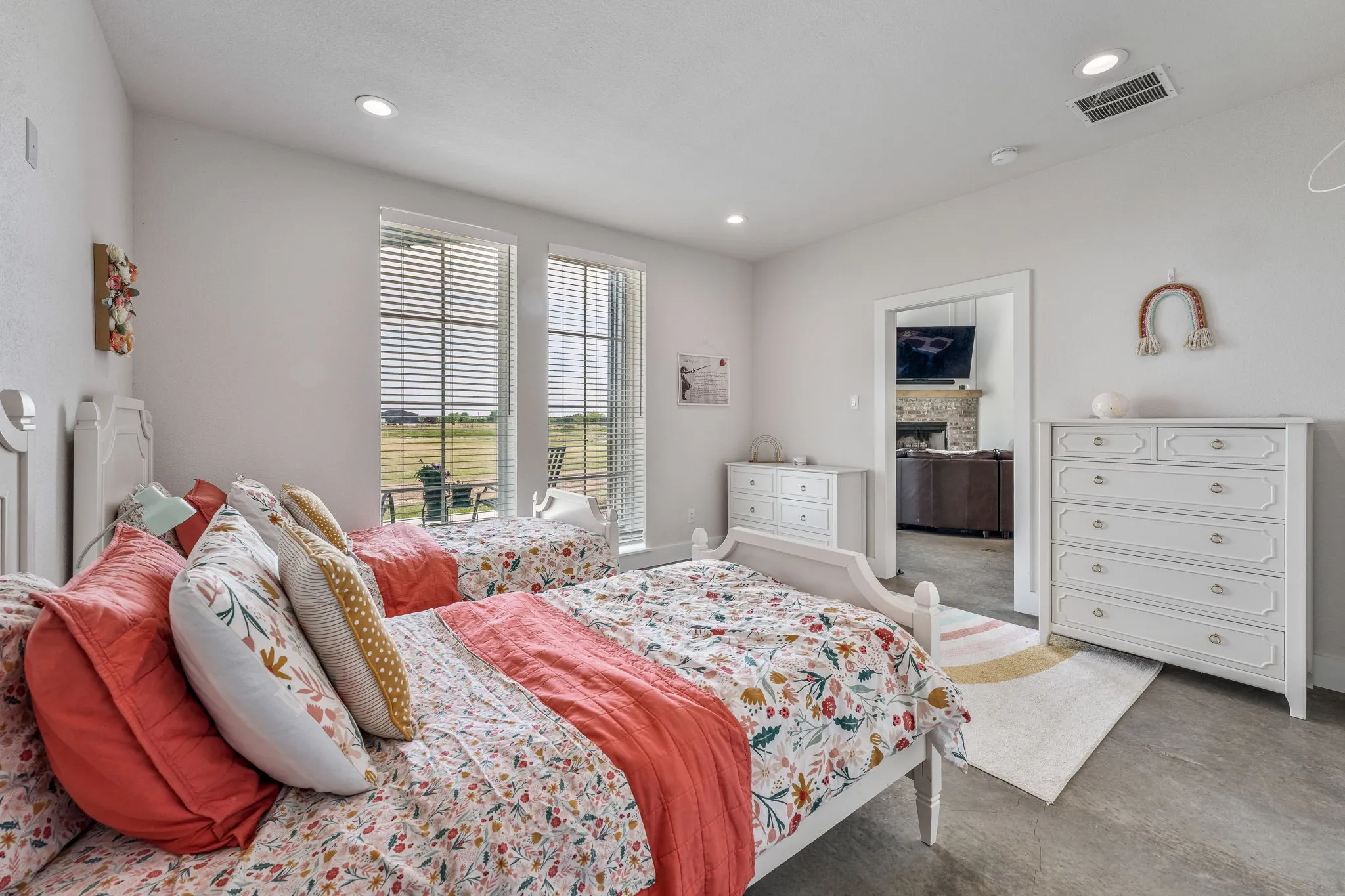 Single Family Residence For Sale in Parker County , 1400 Lacy Drive, Lipan, Texas 76462, 3 Bedroom, 3 Bathroom, 2 Garage spaces, 2,100 Sqft, built in 2023, mls#21377001, Real Estate Agent in Lipan, Homes For Sale in Parker county, Homes For Sale in Lipan, Realtor in Lipan Texas, Real Estate Brokerage Independent Realty Texas, Luminita Cordes Realtor