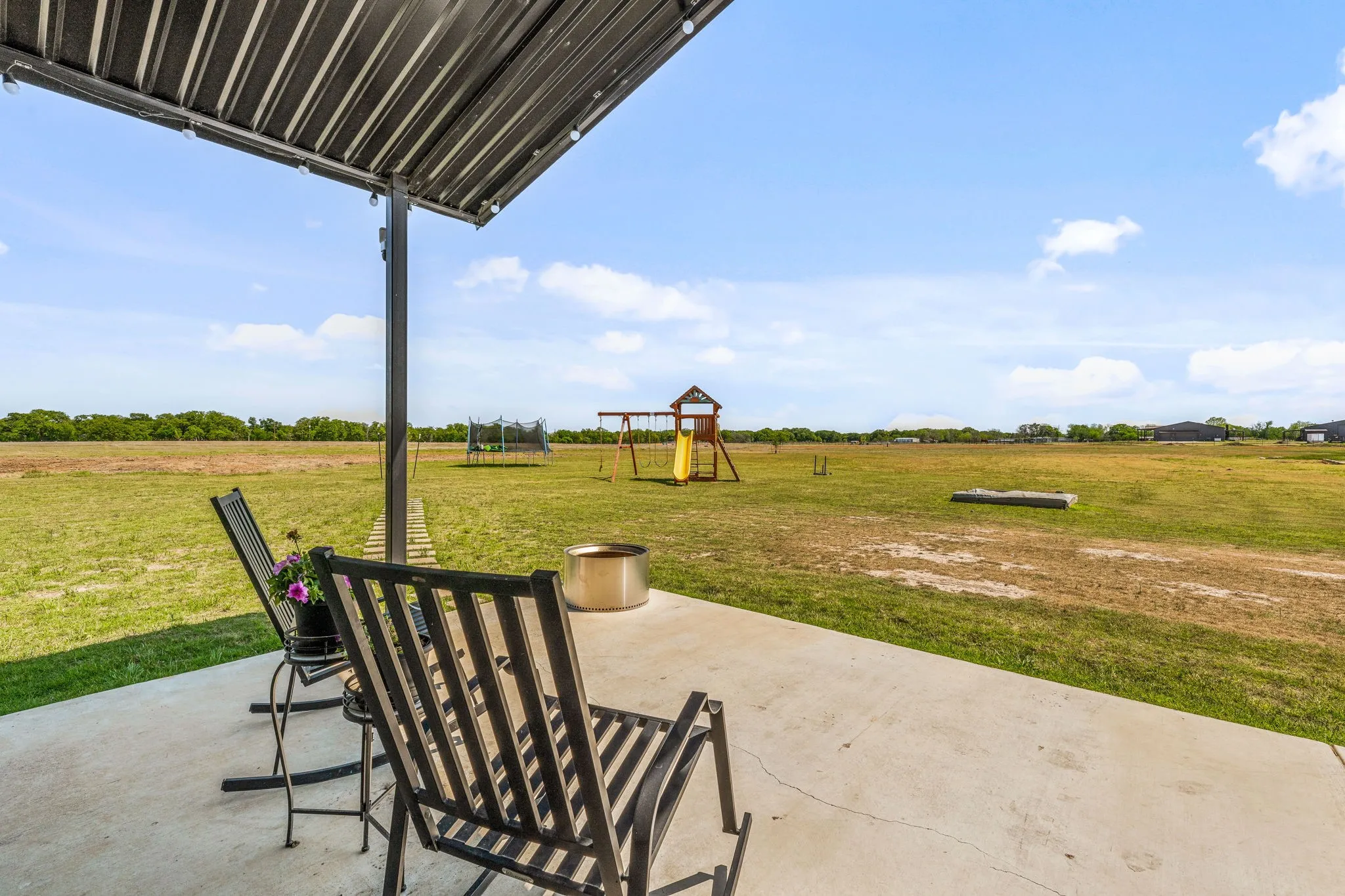 Single Family Residence For Sale in Parker County , 1400 Lacy Drive, Lipan, Texas 76462, 3 Bedroom, 3 Bathroom, 2 Garage spaces, 2,100 Sqft, built in 2023, mls#21377001, Real Estate Agent in Lipan, Homes For Sale in Parker county, Homes For Sale in Lipan, Realtor in Lipan Texas, Real Estate Brokerage Independent Realty Texas, Luminita Cordes Realtor