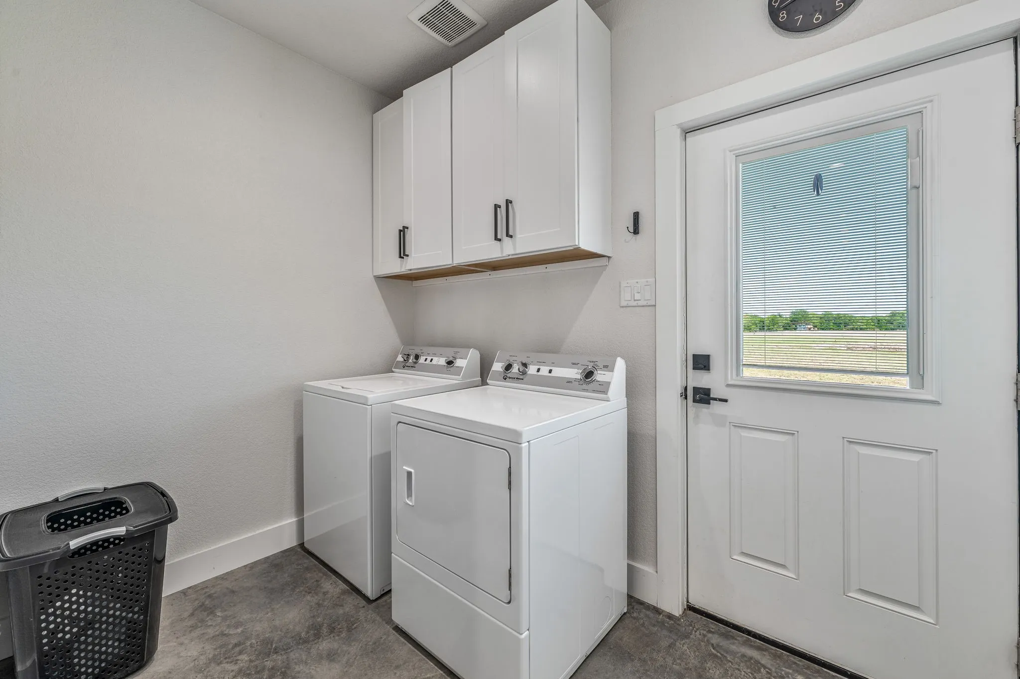 Single Family Residence For Sale in Parker County , 1400 Lacy Drive, Lipan, Texas 76462, 3 Bedroom, 3 Bathroom, 2 Garage spaces, 2,100 Sqft, built in 2023, mls#21377001, Real Estate Agent in Lipan, Homes For Sale in Parker county, Homes For Sale in Lipan, Realtor in Lipan Texas, Real Estate Brokerage Independent Realty Texas, Luminita Cordes Realtor