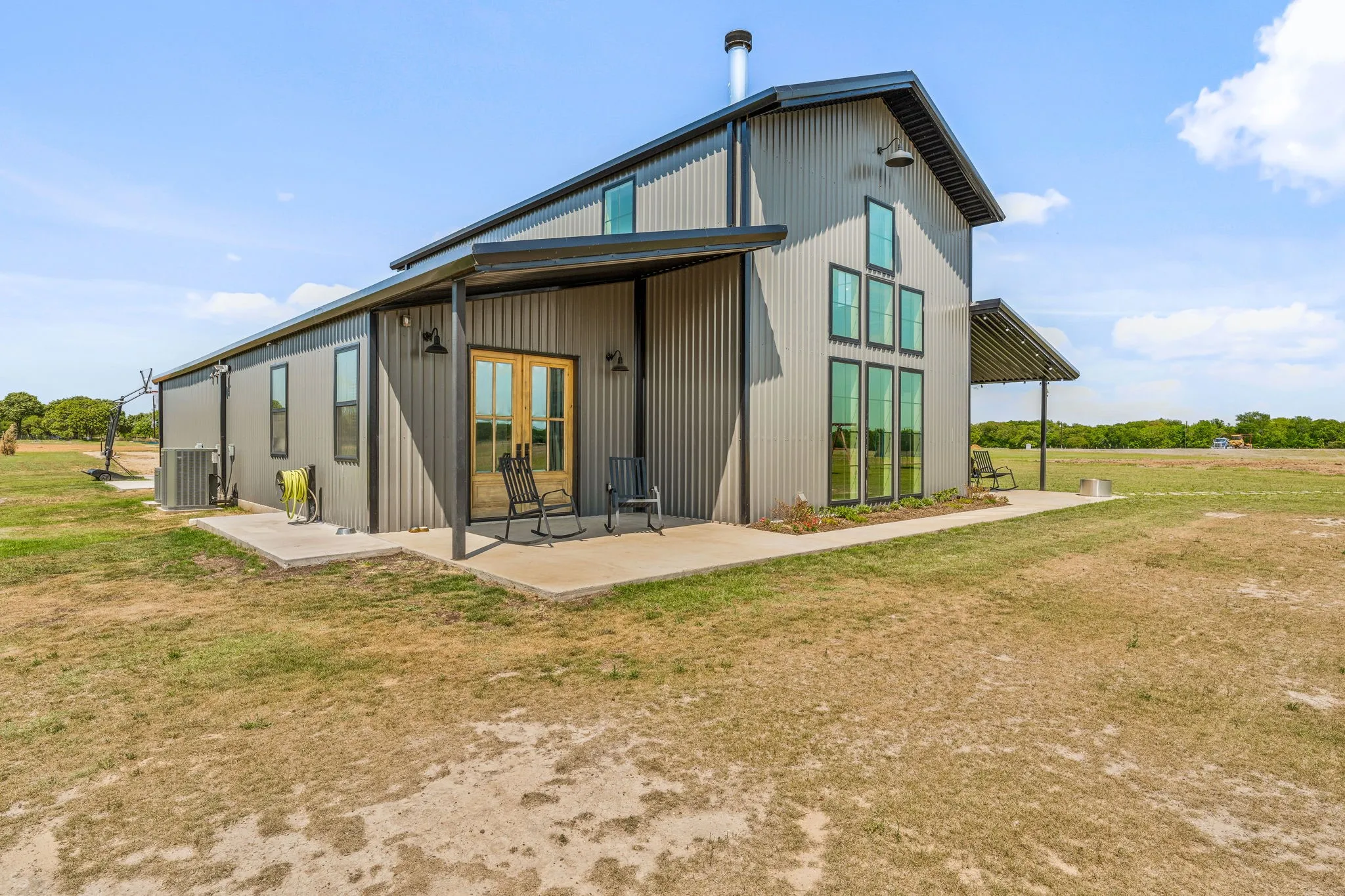 Single Family Residence For Sale in Parker County , 1400 Lacy Drive, Lipan, Texas 76462, 3 Bedroom, 3 Bathroom, 2 Garage spaces, 2,100 Sqft, built in 2023, mls#21377001, Real Estate Agent in Lipan, Homes For Sale in Parker county, Homes For Sale in Lipan, Realtor in Lipan Texas, Real Estate Brokerage Independent Realty Texas, Luminita Cordes Realtor