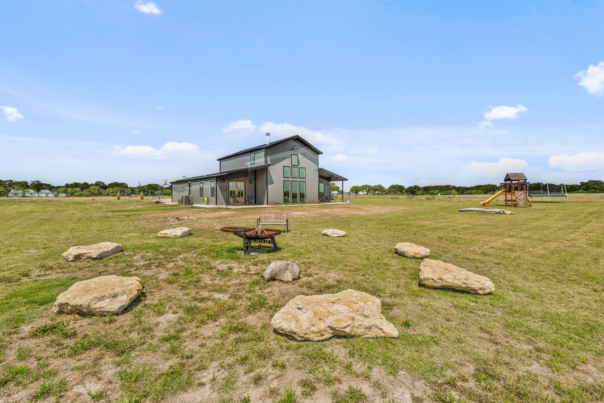 Single Family Residence For Sale in Parker County , 1400 Lacy Drive, Lipan, Texas 76462, 3 Bedroom, 3 Bathroom, 2 Garage spaces, 2,100 Sqft, built in 2023, mls#21377001, Real Estate Agent in Lipan, Homes For Sale in Parker county, Homes For Sale in Lipan, Realtor in Lipan Texas, Real Estate Brokerage Independent Realty Texas, Luminita Cordes Realtor