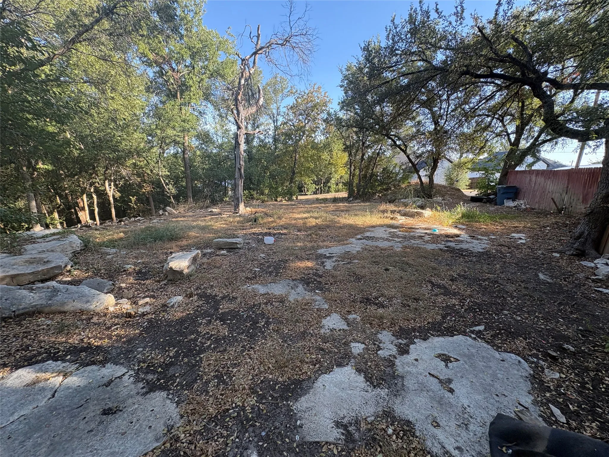 Mobile Home For Sale in Hood County , 839 Tepee Trail, Granbury, Texas 76048, 3 Bedroom, 2 Bathroom, Garage spaces, 1,232 Sqft, built in 2005, mls#21371467, Real Estate Agent in Granbury, Homes For Sale in Hood county, Homes For Sale in Granbury, Realtor in Granbury Texas, Real Estate Brokerage Independent Realty Texas, Luminita Cordes Realtor
