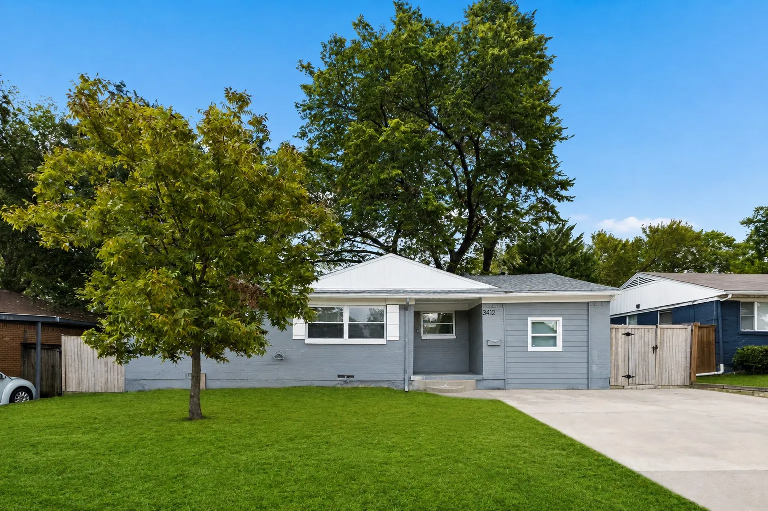 Single Family Residence For Sale in Dallas County , 3412 Oates Drive, Mesquite, Texas 75150, 3 Bedroom, 2 Bathroom, Garage spaces, 1,312 Sqft, built in 1957, mls#21376494, Real Estate Agent in Mesquite, Homes For Sale in Dallas county, Homes For Sale in Mesquite, Realtor in Mesquite Texas, Real Estate Brokerage Independent Realty Texas, Luminita Cordes Realtor