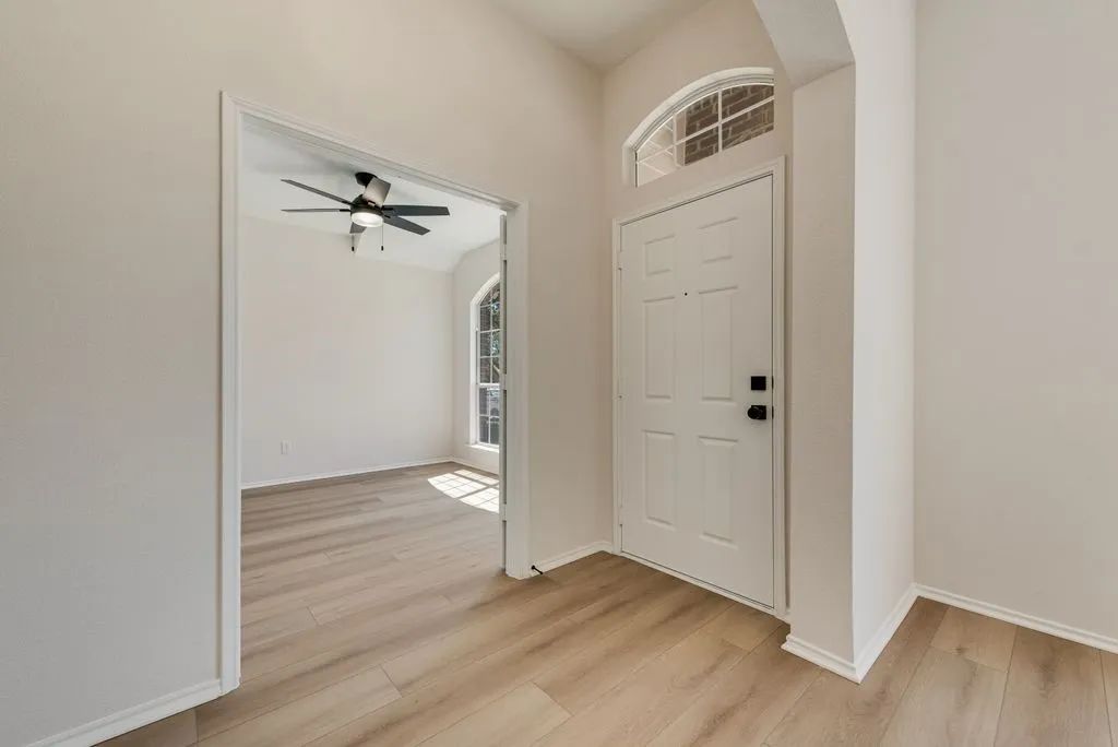 Single Family Residence For Sale in Collin County , 1521 Silver Spur Drive, Allen, Texas 75002, 4 Bedroom, 2 Bathroom, 2 Garage spaces, 2,029 Sqft, built in 2003, mls#21376877, Real Estate Agent in Allen, Homes For Sale in Collin county, Homes For Sale in Allen, Realtor in Allen Texas, Real Estate Brokerage Independent Realty Texas, Luminita Cordes Realtor