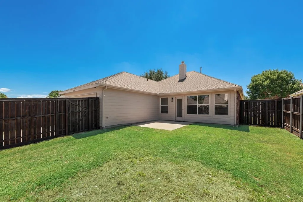 Single Family Residence For Sale in Collin County , 1521 Silver Spur Drive, Allen, Texas 75002, 4 Bedroom, 2 Bathroom, 2 Garage spaces, 2,029 Sqft, built in 2003, mls#21376877, Real Estate Agent in Allen, Homes For Sale in Collin county, Homes For Sale in Allen, Realtor in Allen Texas, Real Estate Brokerage Independent Realty Texas, Luminita Cordes Realtor