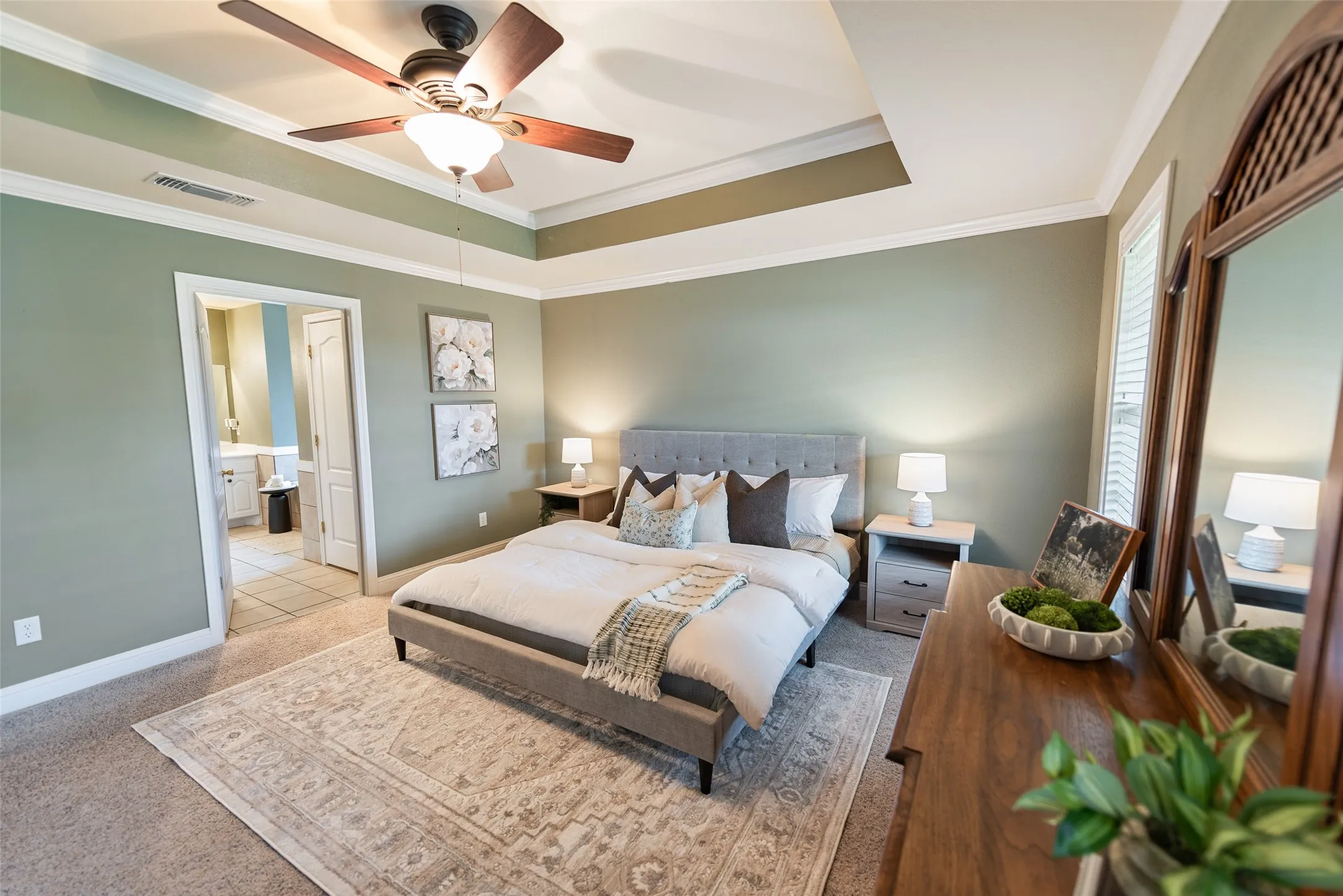 Single Family Residence For Sale in Franklin (TX) County , 26 Oakwood Lane, Mount Vernon, Texas 75457, 3 Bedroom, 2 Bathroom, 2 Garage spaces, 1,954 Sqft, built in 2007, mls#21376977, Real Estate Agent in Mount Vernon, Homes For Sale in Franklin (TX) county, Homes For Sale in Mount Vernon, Realtor in Mount Vernon Texas, Real Estate Brokerage Independent Realty Texas, Luminita Cordes Realtor