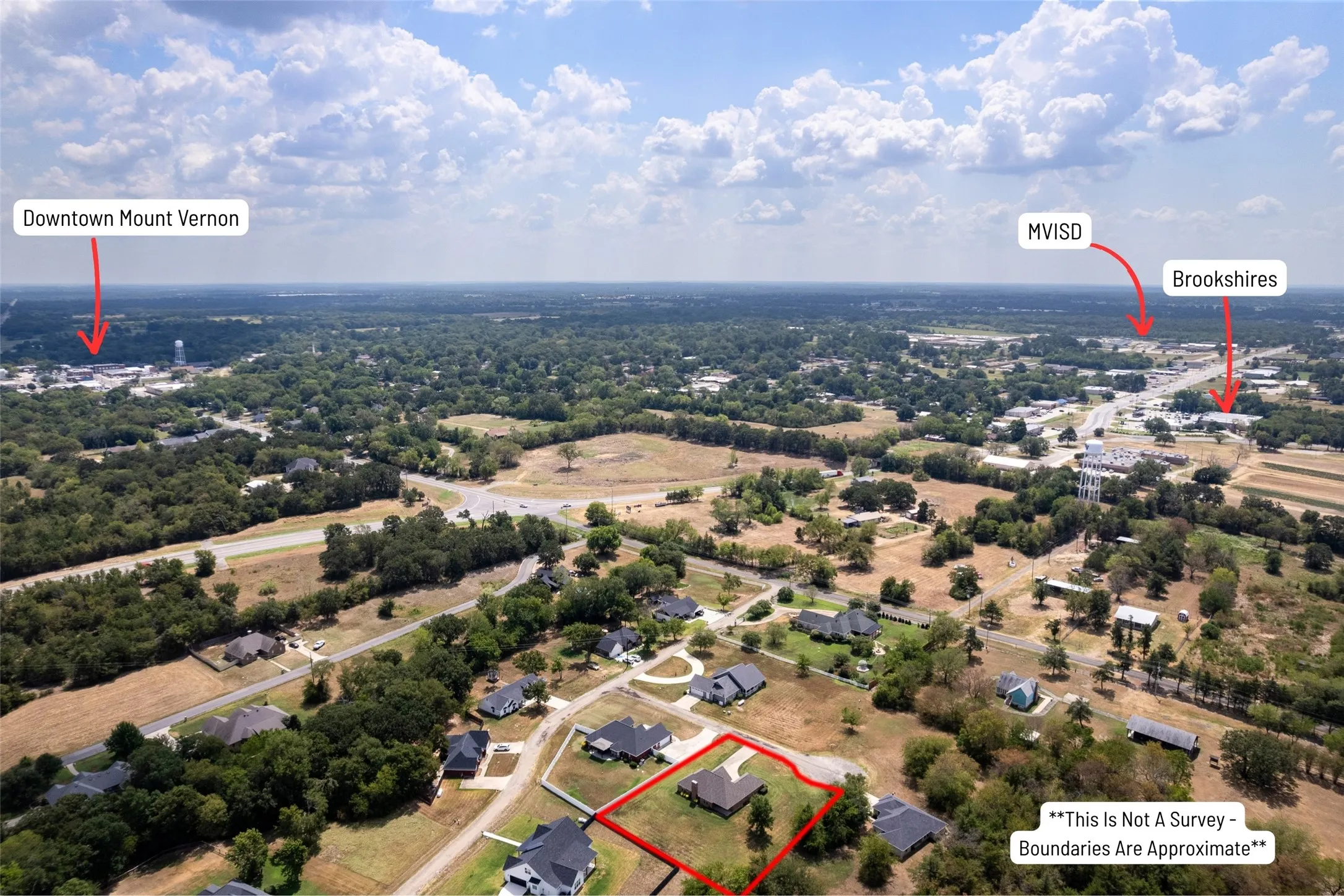 Single Family Residence For Sale in Franklin (TX) County , 26 Oakwood Lane, Mount Vernon, Texas 75457, 3 Bedroom, 2 Bathroom, 2 Garage spaces, 1,954 Sqft, built in 2007, mls#21376977, Real Estate Agent in Mount Vernon, Homes For Sale in Franklin (TX) county, Homes For Sale in Mount Vernon, Realtor in Mount Vernon Texas, Real Estate Brokerage Independent Realty Texas, Luminita Cordes Realtor