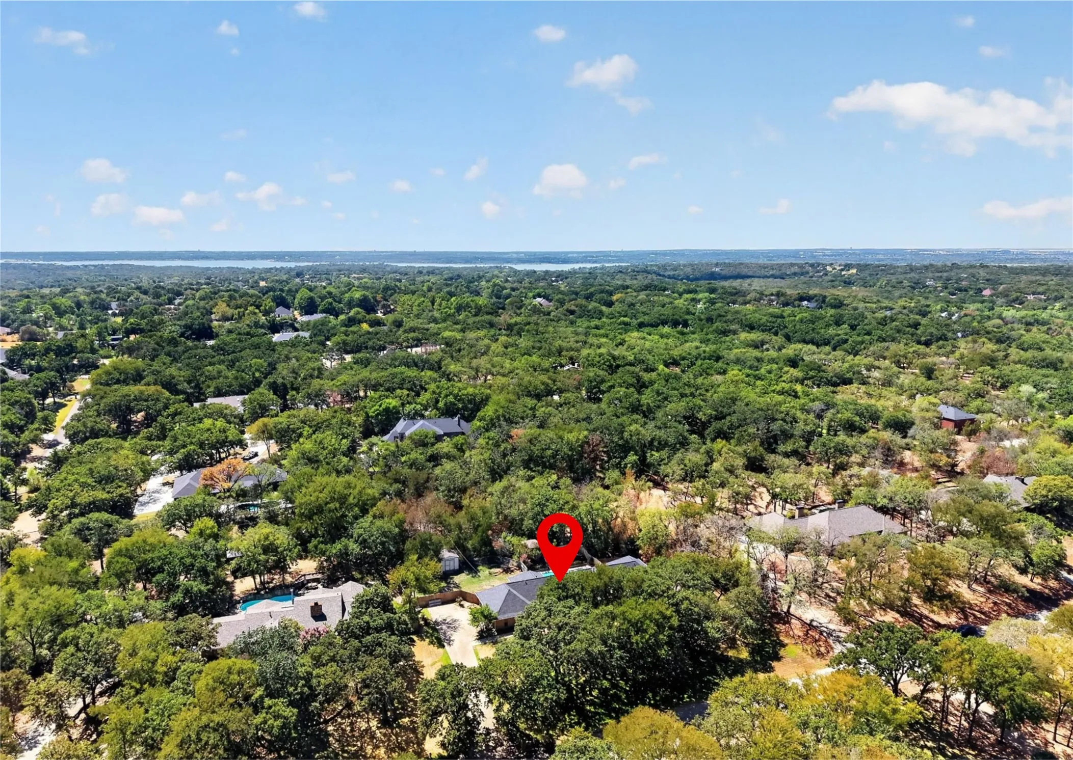 Single Family Residence For Sale in Denton County , 6501 Oakview Drive, Flower Mound, Texas 75022, 4 Bedroom, 3 Bathroom, 2 Garage spaces, 2,459 Sqft, built in 1984, mls#21365638, Real Estate Agent in Flower Mound, Homes For Sale in Denton county, Homes For Sale in Flower Mound, Realtor in Flower Mound Texas, Real Estate Brokerage Independent Realty Texas, Luminita Cordes Realtor