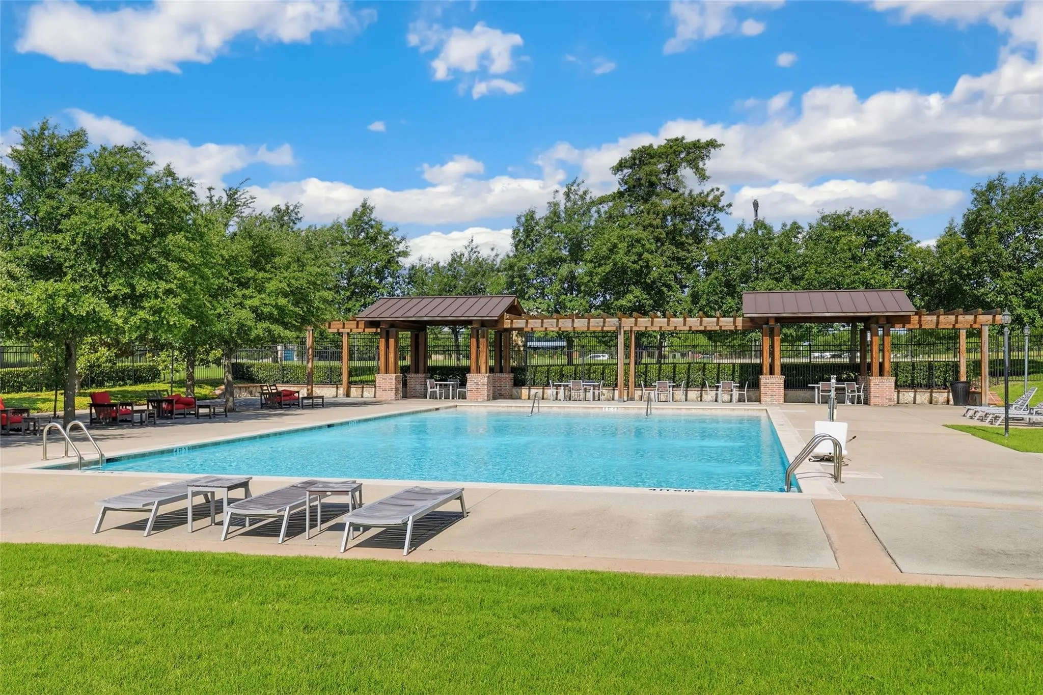 Single Family Residence For Rent in Collin County , 14841 Germantown Lane, Frisco, Texas 75035, 4 Bedroom, 5 Bathroom, 2 Garage spaces, 3,417 Sqft, built in 2016, mls#21377164, Real Estate Agent in Frisco, Homes For Rent in Collin county, Homes For Rent in Frisco, Realtor in Frisco Texas, Real Estate Brokerage Independent Realty Texas, Luminita Cordes Realtor