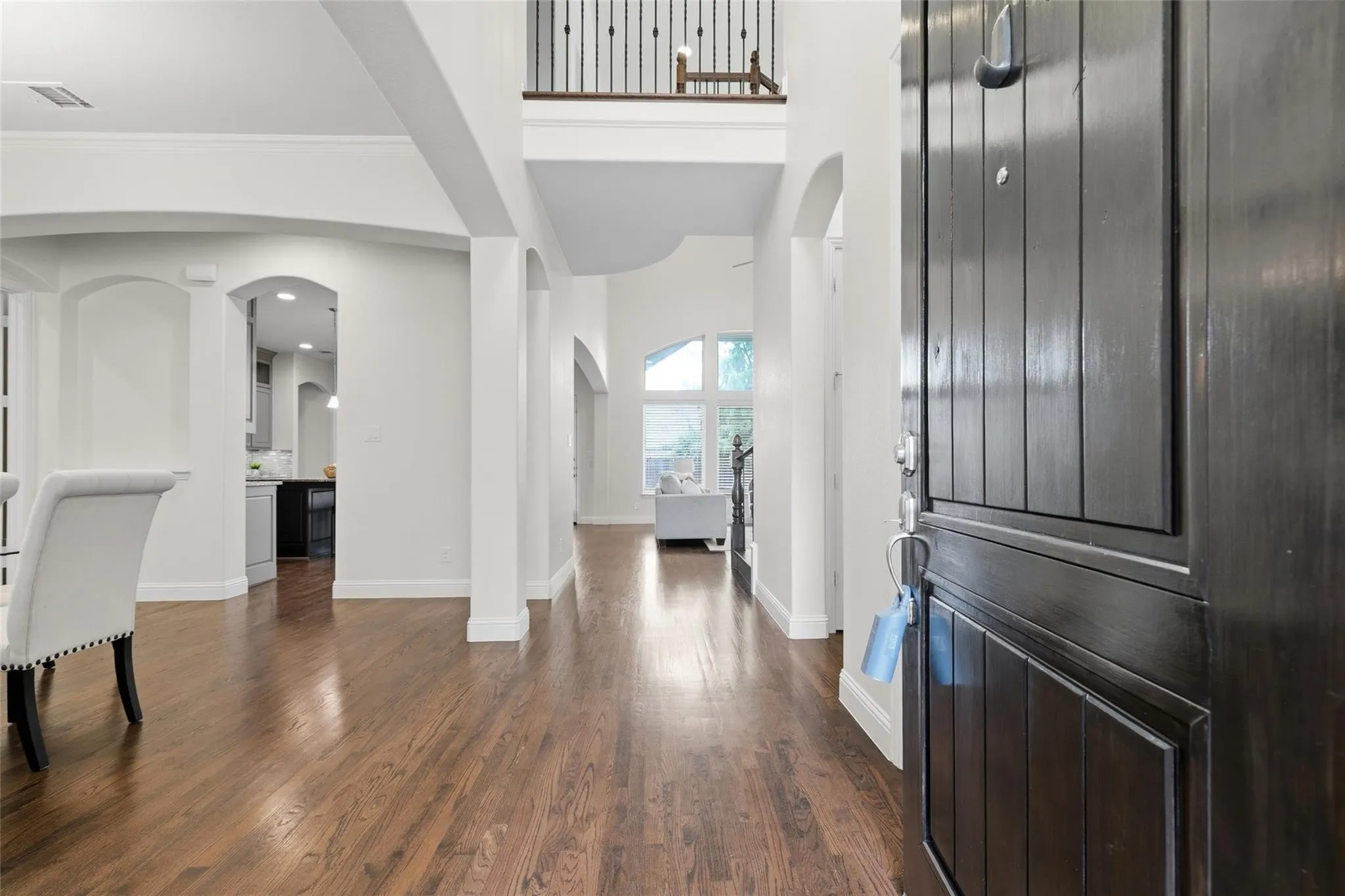 Single Family Residence For Rent in Collin County , 14841 Germantown Lane, Frisco, Texas 75035, 4 Bedroom, 5 Bathroom, 2 Garage spaces, 3,417 Sqft, built in 2016, mls#21377164, Real Estate Agent in Frisco, Homes For Rent in Collin county, Homes For Rent in Frisco, Realtor in Frisco Texas, Real Estate Brokerage Independent Realty Texas, Luminita Cordes Realtor