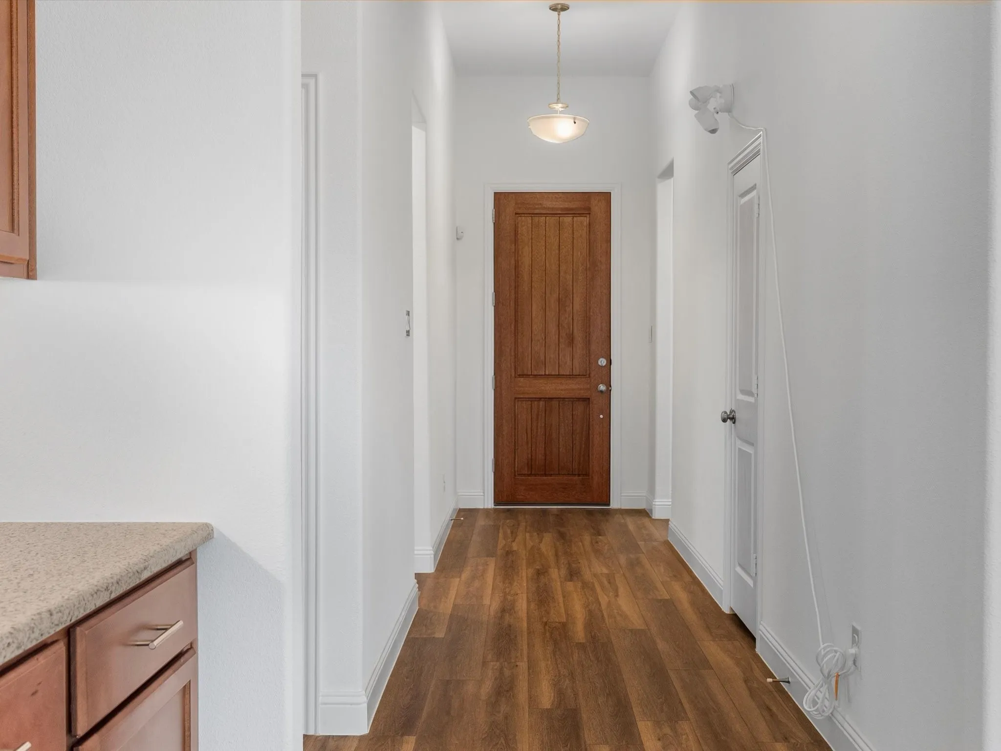 Single Family Residence For Rent in Tarrant County , 2900 Long Slope Road, Arlington, Texas 76001, 4 Bedroom, 3 Bathroom, 2 Garage spaces, 2,270 Sqft, built in 2021, mls#21375881, Real Estate Agent in Arlington, Homes For Rent in Tarrant county, Homes For Rent in Arlington, Realtor in Arlington Texas, Real Estate Brokerage Independent Realty Texas, Luminita Cordes Realtor