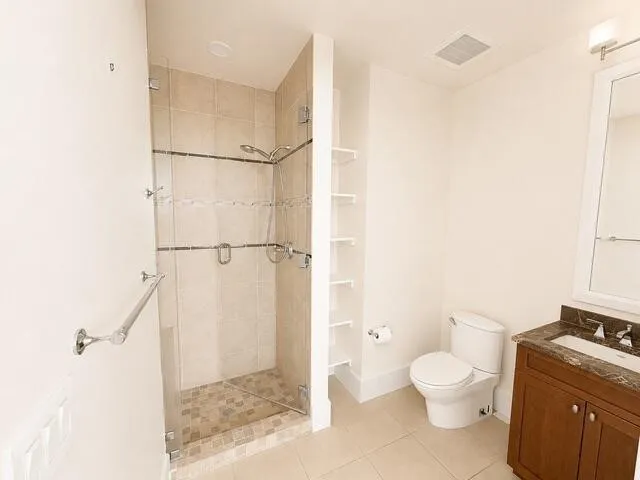 Single Family Residence For Sale in Tarrant County , 1301 Throckmorton Street 1805, Fort Worth, Texas 76102, 2 Bedroom, 2 Bathroom, 2 Garage spaces, 1,476 Sqft, built in 2008, mls#21377258, Real Estate Agent in Fort Worth, Homes For Sale in Tarrant county, Homes For Sale in Fort Worth, Realtor in Fort Worth Texas, Real Estate Brokerage Independent Realty Texas, Luminita Cordes Realtor