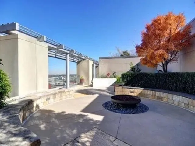 Single Family Residence For Sale in Tarrant County , 1301 Throckmorton Street 1805, Fort Worth, Texas 76102, 2 Bedroom, 2 Bathroom, 2 Garage spaces, 1,476 Sqft, built in 2008, mls#21377258, Real Estate Agent in Fort Worth, Homes For Sale in Tarrant county, Homes For Sale in Fort Worth, Realtor in Fort Worth Texas, Real Estate Brokerage Independent Realty Texas, Luminita Cordes Realtor